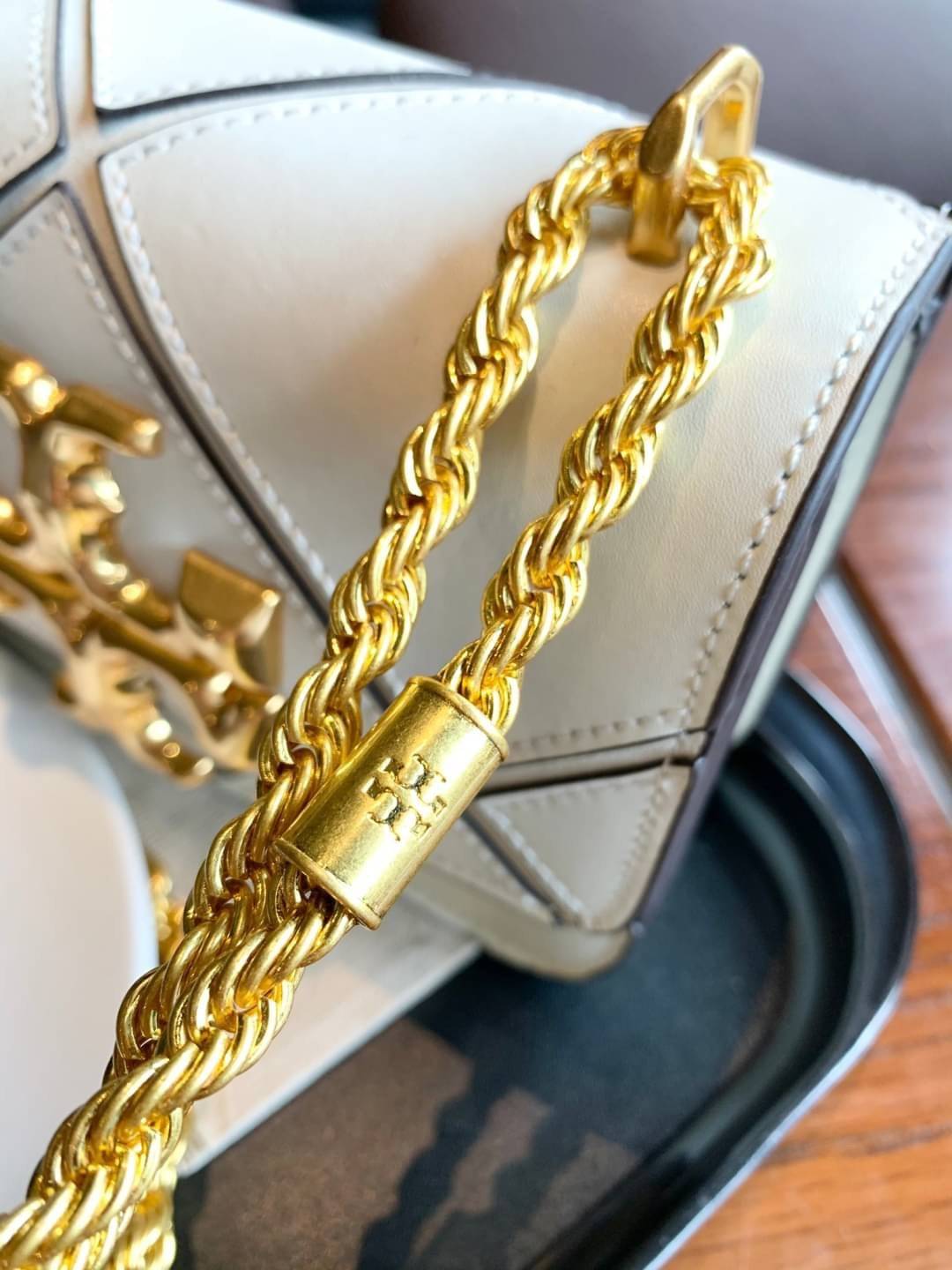 TORY BURCH ELEANOR SMALL SHOULDER BAG / Tory Burch Eleanor quilted shoulder bag น้องเล็ก หรู ดูแพง ลุคไหนๆ ใบนี้เอาอยู่เลยค่าา! Best seller ใครยังไม่มีติดตัว รอบนี้จัดเลยค่าา