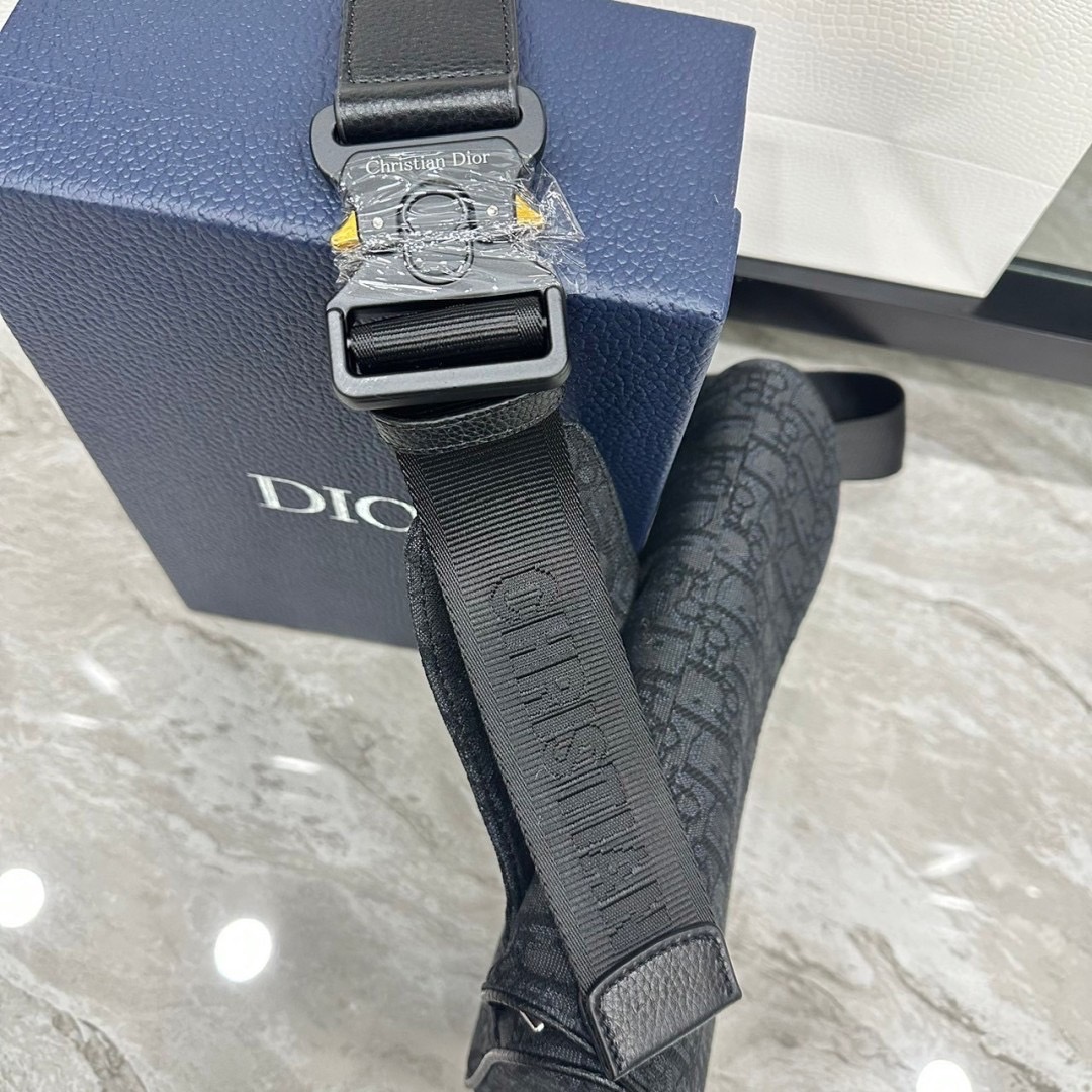 พร้อมส่ง 2 สี DIOR Saddle Bag Black Dior Oblique Jacquard กระเป๋าคาดอกดิออร์ เกรดออริ สลับแท้ 1:1 ใช้ต่างประเทศได้
