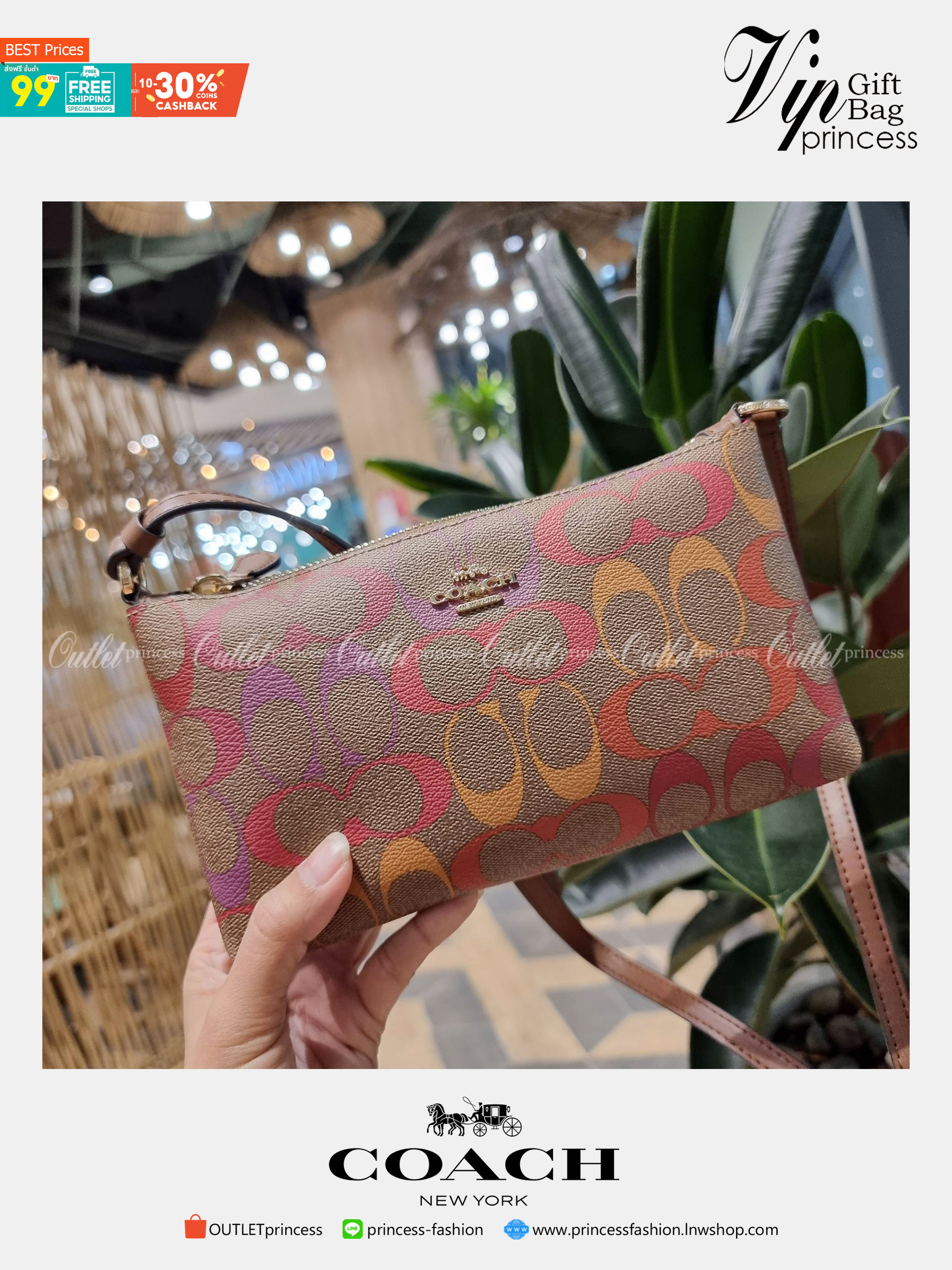 COACH C1653 ZIP TOP CROSSBODY IN RAINBOW SIGNATURE CANVAS คอลเลคชั่นใหม่ ปังและสวยไปอีกหนึ่ง สาวๆตามหาต้องไอเท็มนี้ กระเป๋าสะพายข้าง ใช้งานง่าย สายสะพายในตัว ปรับได้สบายๆ ดีไชน์รูปทรงออกมาคลาสสิค น่าใช้ วัสดุหนังแคนวาส เปิด-ปิดด้วยซิป ภายในเป็นช่องโล่ง มี
