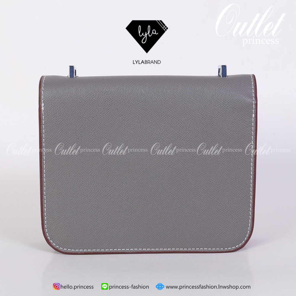 LYLABRAND🔔 Constance ไซต์ 18 สุดฮอต รุ่นนี้หนัง Epsom , PU top premium นะคะ หนังดีเลอค่าน่าสอยมากกก บอกคำเดียวเลยว่าเด็ดสุด !! เหมือนหนังแท้เบอสุดค่ะคูณผู้หญิง ลูกค้าเก่าน่าจะทราบกันดีอยู่แล้วว่าคุณภาพของร้านนี้ต้องมาเป็นอันดับหนึ่งเท่านั้น อิอิ ม