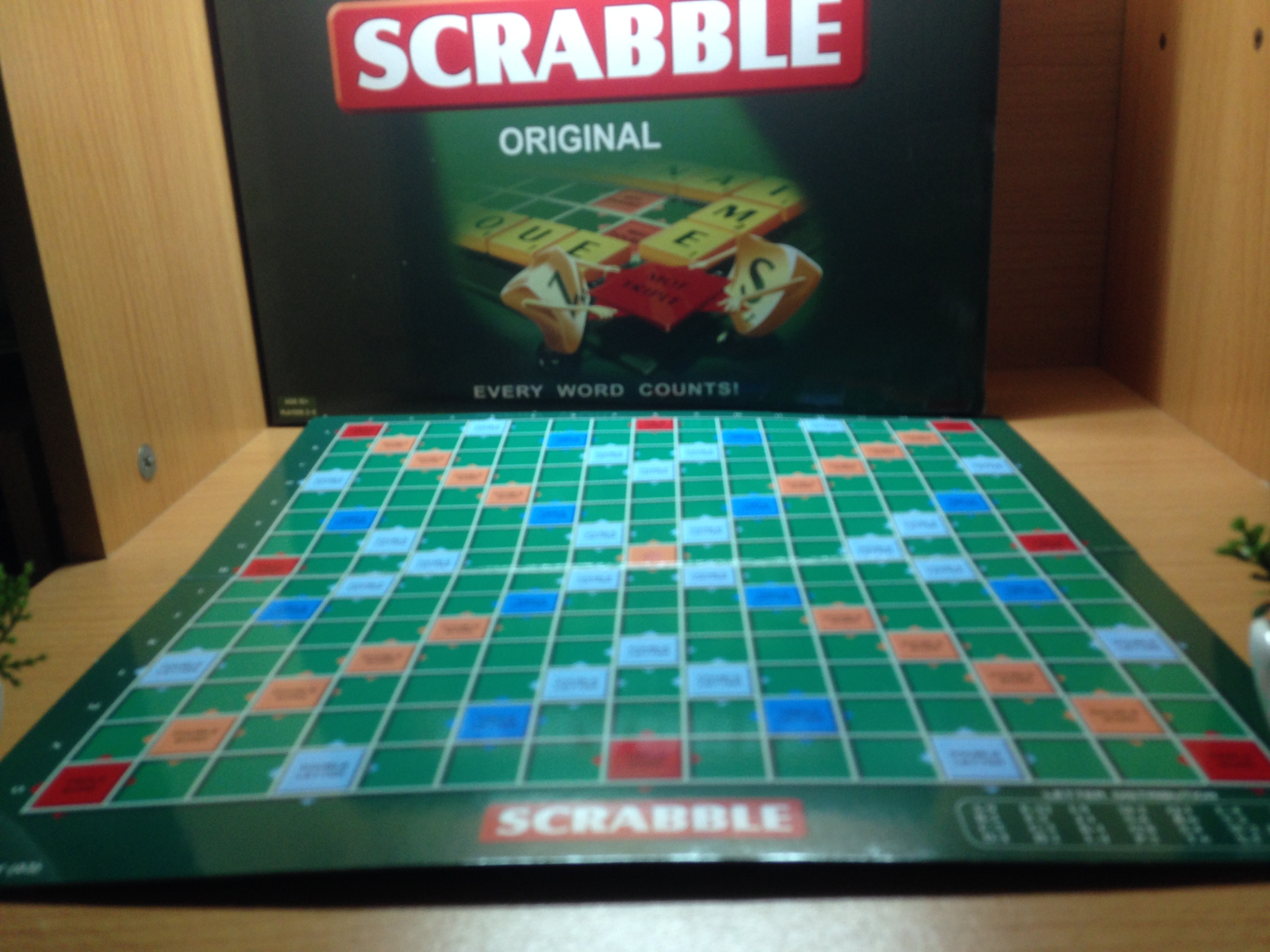 สแครบเบิ้ลเกมต่อคำศัพท์ภาษาอังกฤษไซส์ใหญ่ (Scrable)