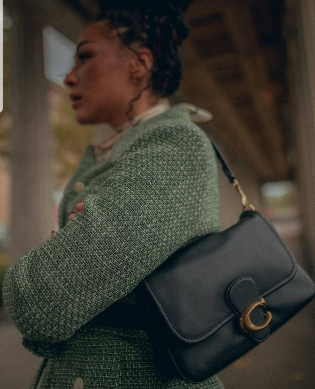 COACH SOFT TABBY SHOULDER BAG (C4823//C5261) กระเป๋าถือ กระเป๋าสะพาย ที่ใครๆก็เข้าถึงได้ หรูหรา คลาสสิค ลุคเรียบร้อย แต่ความสวยไม่น้อย! ดาเมจความลุคผู้ดีรุนแรงมาก!!เกินต้าน!!// วัสดุหนังแท้ทั้งใบ หนังเรียบ หนังนิ่มมากๆ อยู่ทรงสวยมากๆด้วย// ด้านในโล่งกว้าง