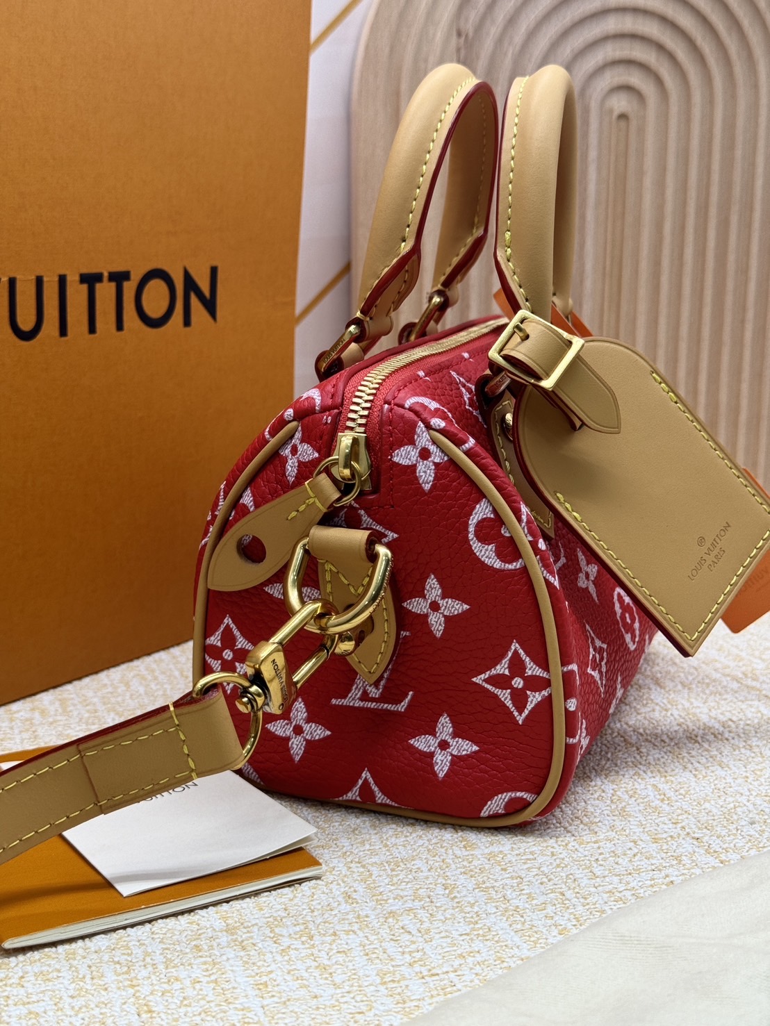 RUNWAY LV Nano Speedy P9 Bandoulière Soft Leather กระเป๋าสะพายสปีดี้รุ่นใหม่ไซส์มินิหรูหรา เกรดท็อปวีไอพี เกรดดีสุด 1:1 หนังแท้สวยงาม เก็บทุกรายละเอียด ใช้สลับแท้ ผ่านทุก ตม. ใช้งานต่างประเทศได้