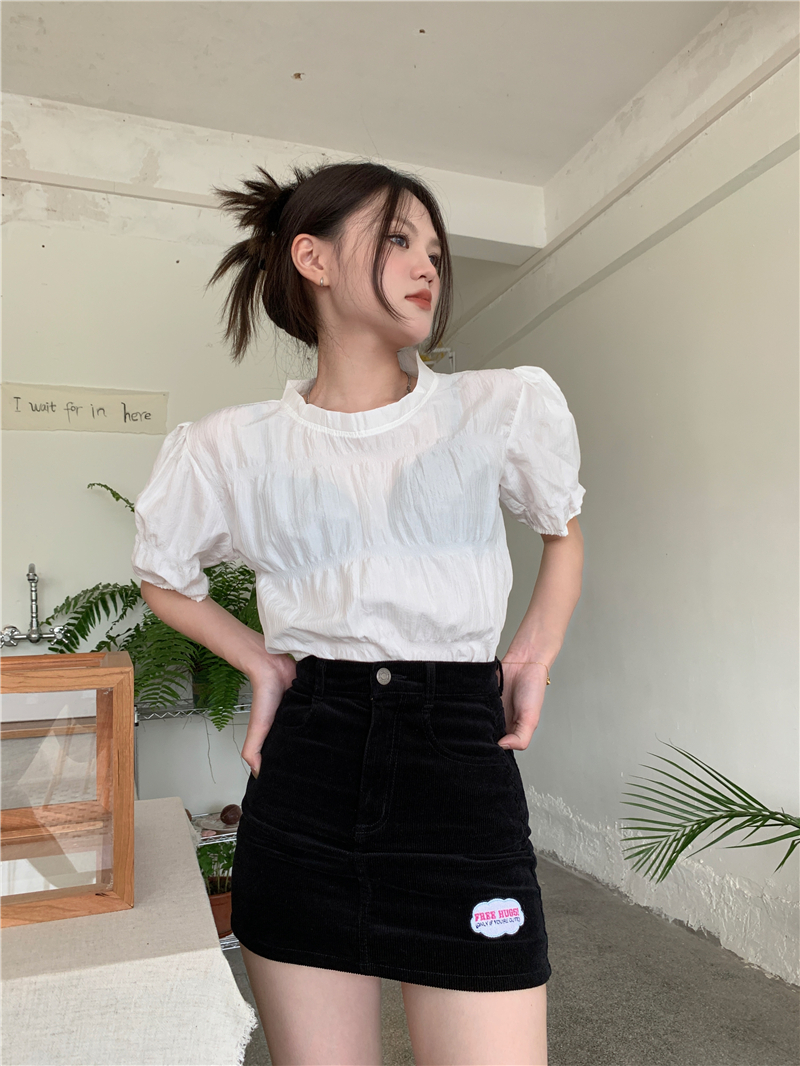 พร้อมส่ง 🐮🤲🏻 Liang tops เสื้อแขนสั้นผ้านออกแนวซีทรูสีขาว (38104)