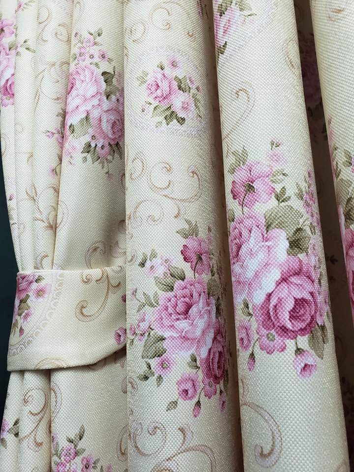 ม่านก.130*ส.150ซม./ผืน รุ่นVintage สีครีมชมพู