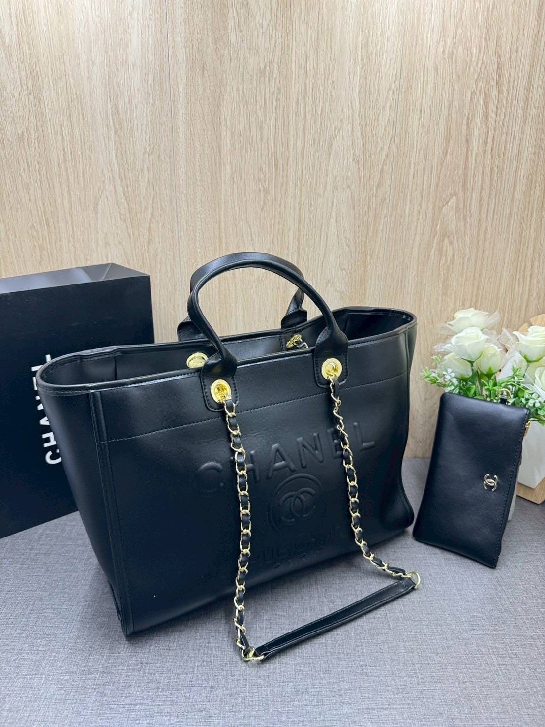 ORI หนังแท้ | Chanel Shopping Bag / Chanel Tote Bag กระเป๋าทรงโท้ทใบใหญ่ ภายในโล่งกว้าง จุของได้เยอะ งานหนังเต็มใบ สวยหรูหรา