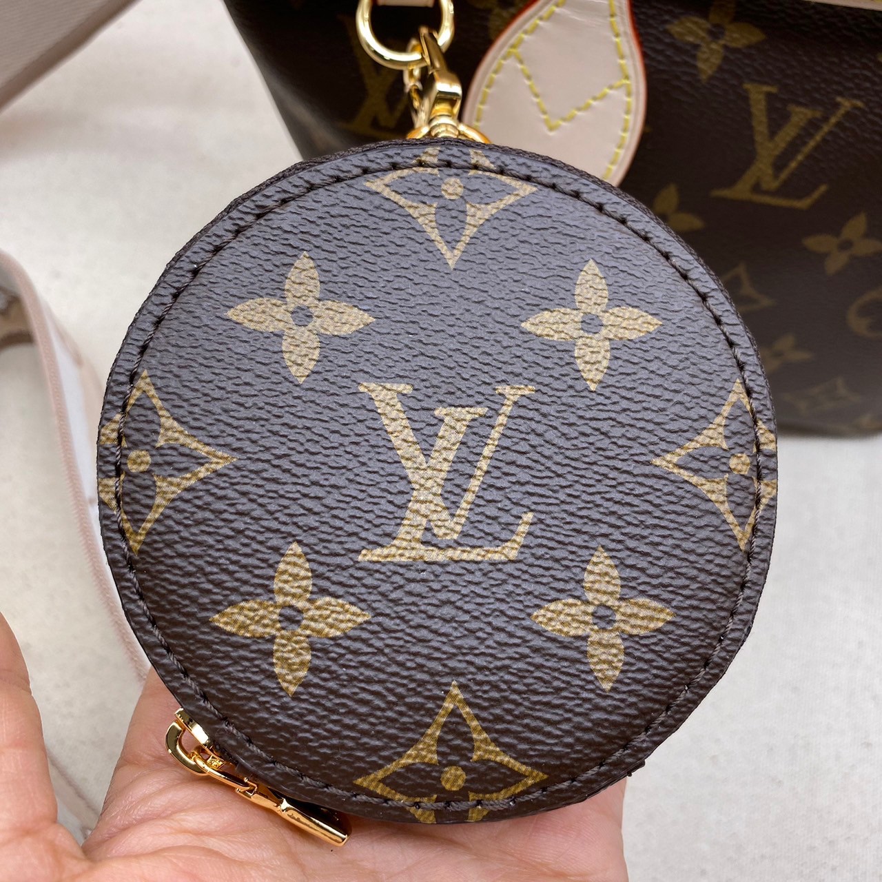 LV Neverfull BB Monogram Canvas - Handbags ดีไซน์ใหม่ใบเล็กน่ารัก เกรดออริ สลับแท้ ใช้งานต่างประเทศได้