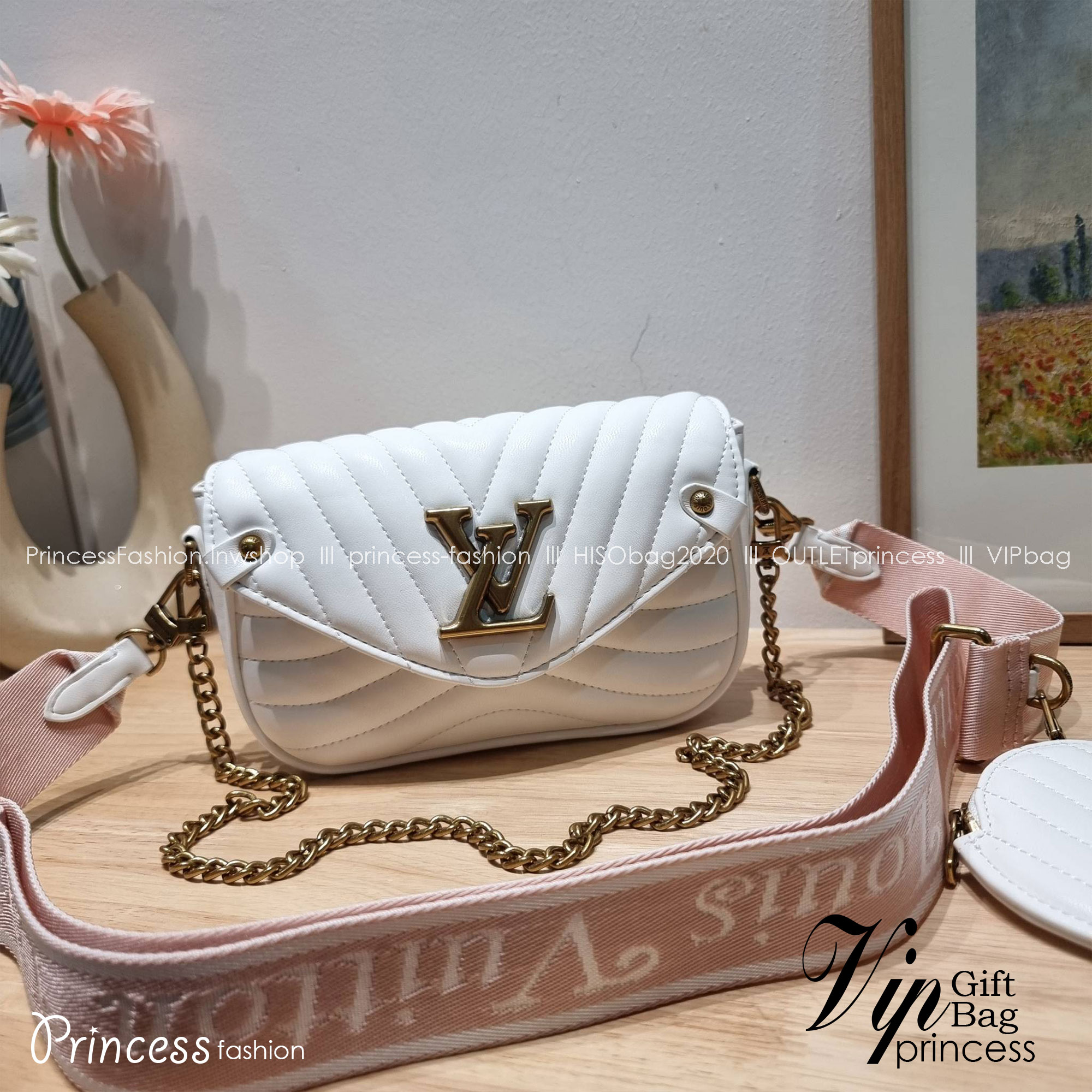 LV new wave pochette multi bag กระเป๋าสะพายมัลติฟังก์ชั่น มาพร้อม box set รับรองว่าดีงาม ลูกเล่นคลาสสิคผสานความวินเทจ