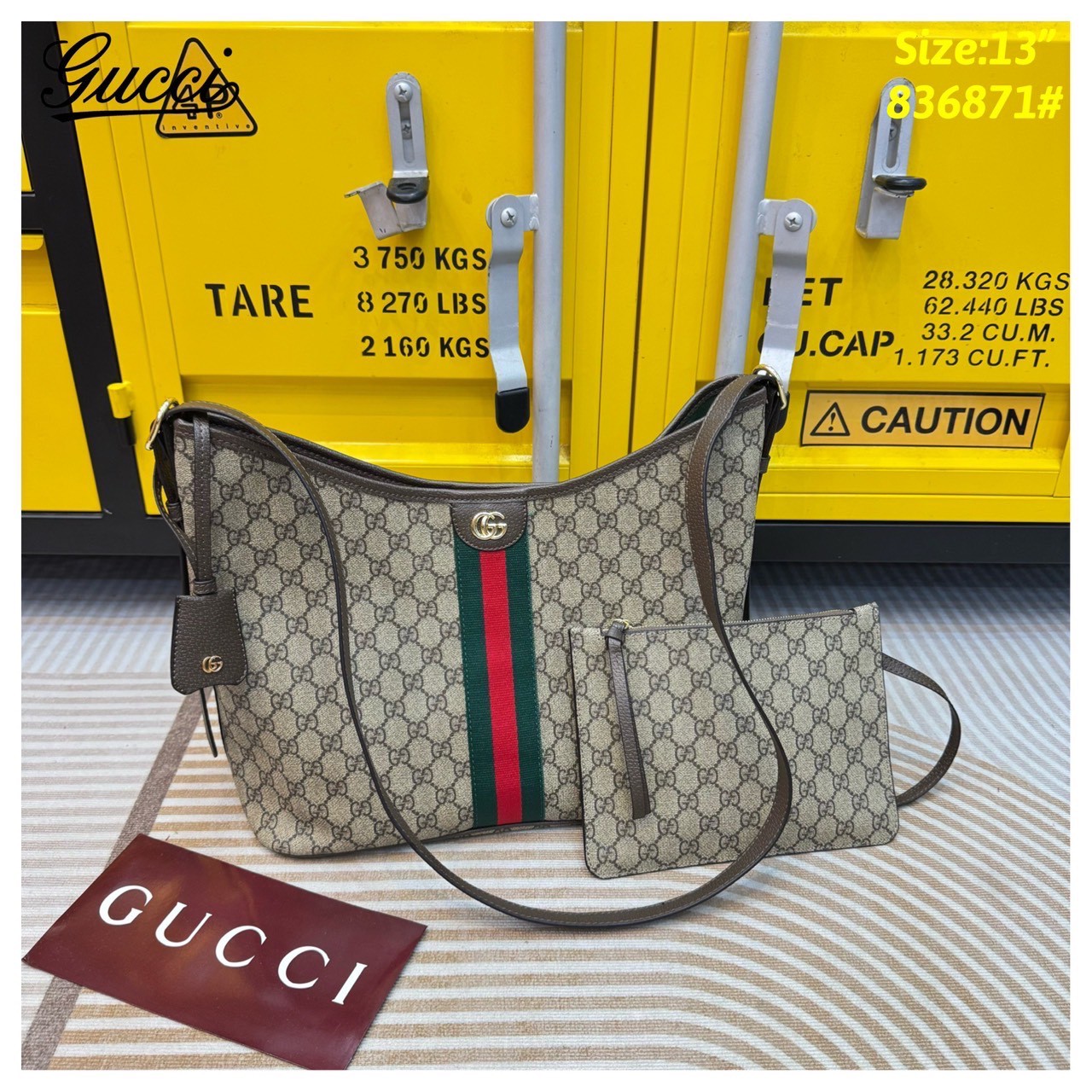 GUCCI Ophidia large shoulder bag กระเป๋าสะพายทรงโท้ท คอลสุดคลาสสิก ใบใหญ่กำลังดี จุคุ้ม โดดเด่นด้วยลวดลายคลาสสิคเอกลักษณ์ วัสดุหนังแคนวาส ภายในโล่งกว้างมาก