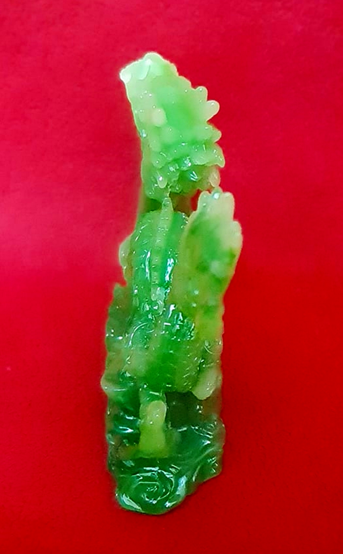 สินค้าหมดค่ะ มังกรถือลูกแก้วสีหยกแบบตั้งโต๊ะ เสริมดวงค้าขาย เรียกโชคลาภค่ะ