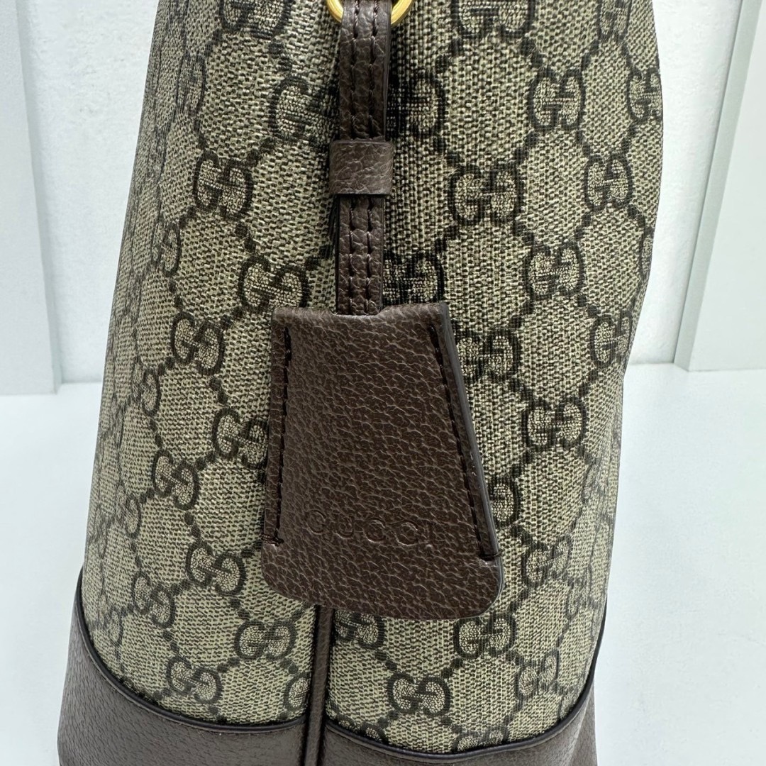 13" GUCCI OPHIDIA GG MEDIUM SHOULDER BAG Beige and ebony GG Supreme canvas Brown leather trim กระเป๋าสะพายไหล่ อะไหล่ทองหรูหรา