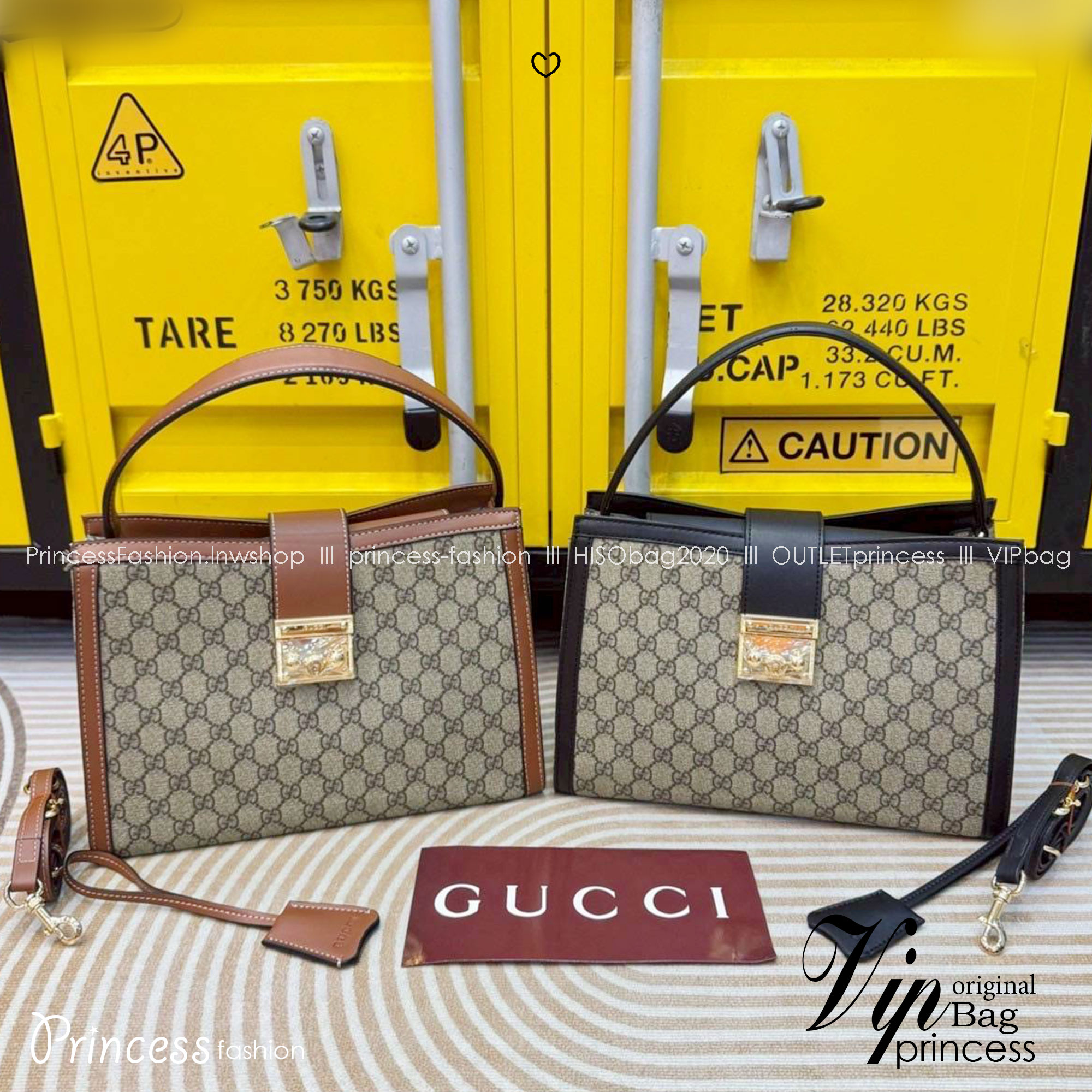 Gucci Padlock large tote bag กระเป๋าสะพายขนาดกลางพร้อมกุญแจล็อกและสายโซ่ รังสรรค์จากด้วยGG Supreme ที่ตัดเย็บจากผ้าไมโครไฟเบอร์เคลือบด้วยลาย GG พร้อมรายละเอียดหนังที่นุ่มเกินคาด