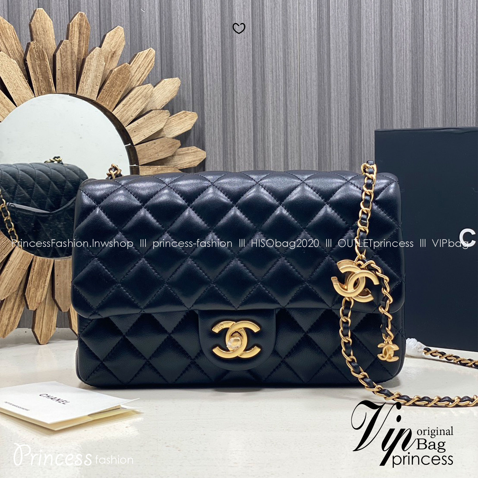 ORI หนังแท้ | Chanel Classic Flap Bag กระเป๋าสะพายรุ่นคลาสสิก สายประดับโลโก้สวยหรูอะไหล่สีทองสวยงาม