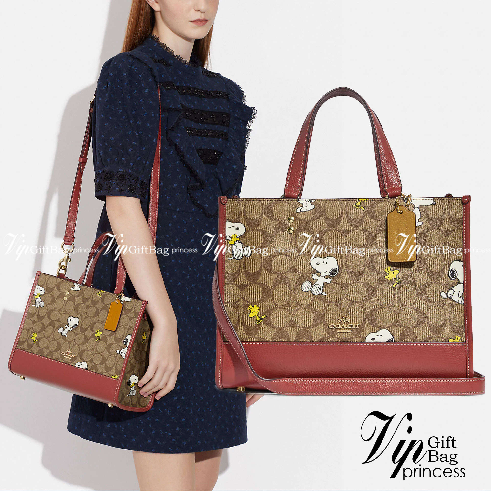 Coach X Peanuts Dempsey Carryall In Signature Canvas With Snoopy Woodstock Print CE862 คอลเลคชั่นใหม่ น่ารักเกินต้านไปมาก!! กับกระเป๋าทรงโท้ท ไซส์ใหญ่ ดีไซน์ลวดลายการ์ตูนยอดฮิต ที่ใครๆก็ต้องรู้จัก พิมพ์คมชัดลงบนหนังแคนวาส ตัดสลับด้วยหนัง pepble เพิ่มดีเทล