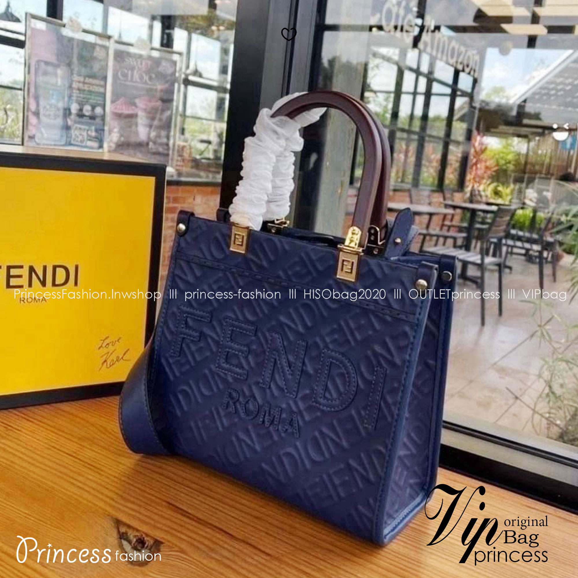FENDI Sunshine Tote leather shopper Bag กระเป๋าทรงโท้ทงานหนังเต็มใบ สีใหม่สวยโดดเด่น ทรงตั้งสวยอยู่ทรง ปั้มลายแบรนด์เต็มใบ สวยหรูดูแพง