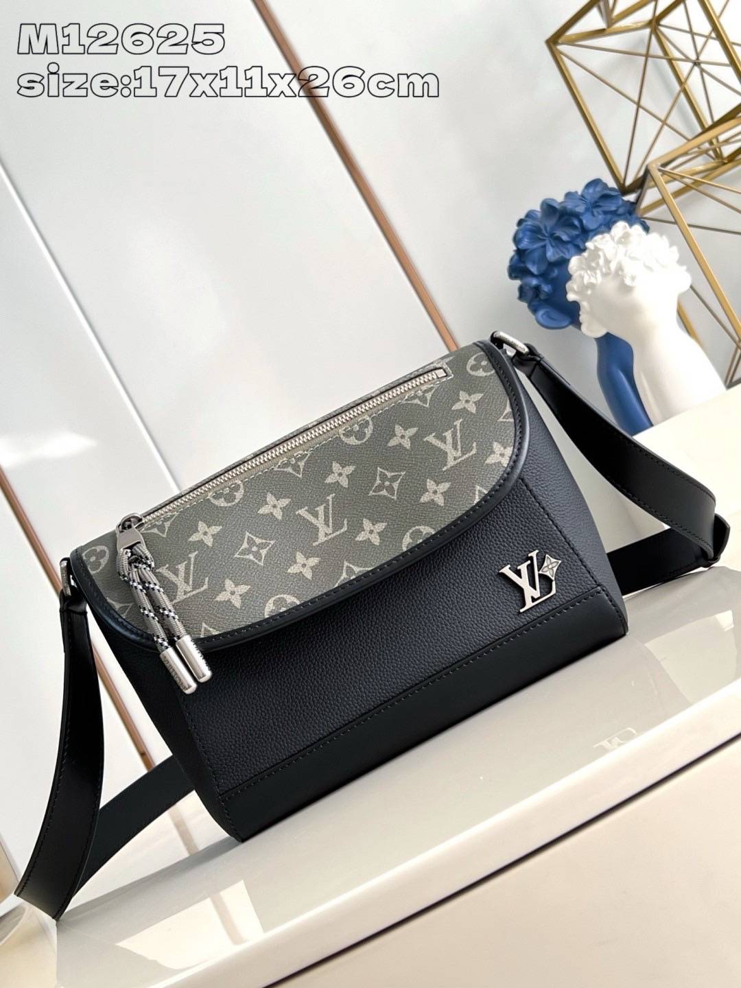 VVIP หนังแท้ เกรดดีสุด 1:1 | LV Pulse Messenger กระเป๋าทรงแมสเซ็นเจอร์รุ่นใหม่ล่าสุดจากแบรนด์ หนังลายเกรนผสมแคนวาสโมโนแกรม