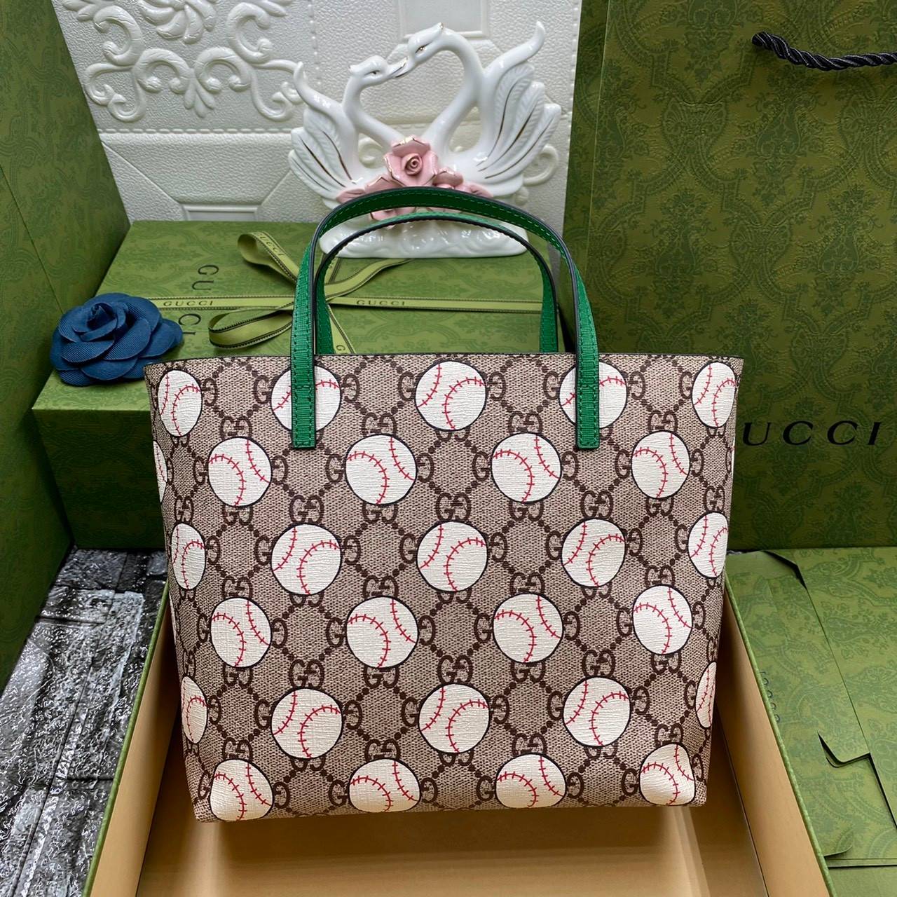 VIP 】Animal-Friendly Gucci Kid Tote Bag งานหนังแท้ทรงตั้งสวย ขนาดกะทัดรัด จุของได้เยอะ ใช้ได้ทั้งเด็กและผู้ใหญ่ น่ารักมากค่ะ **รุ่นขายดีตลอดกาล**