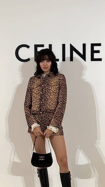 CELINE MEDIUM TILLY BAG IN SHINY CALFSKIN กระเป๋าสะพายไหล่/สะพาย คอลใหม่ทรงสวย มาแรง สวยหรูหรา