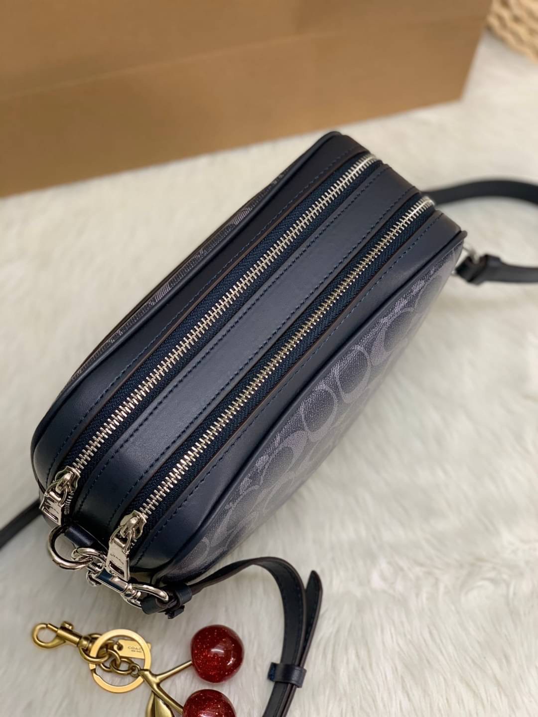 COACH JES CROSSBODY IN BLOCKED SIGNATURE ((68167)