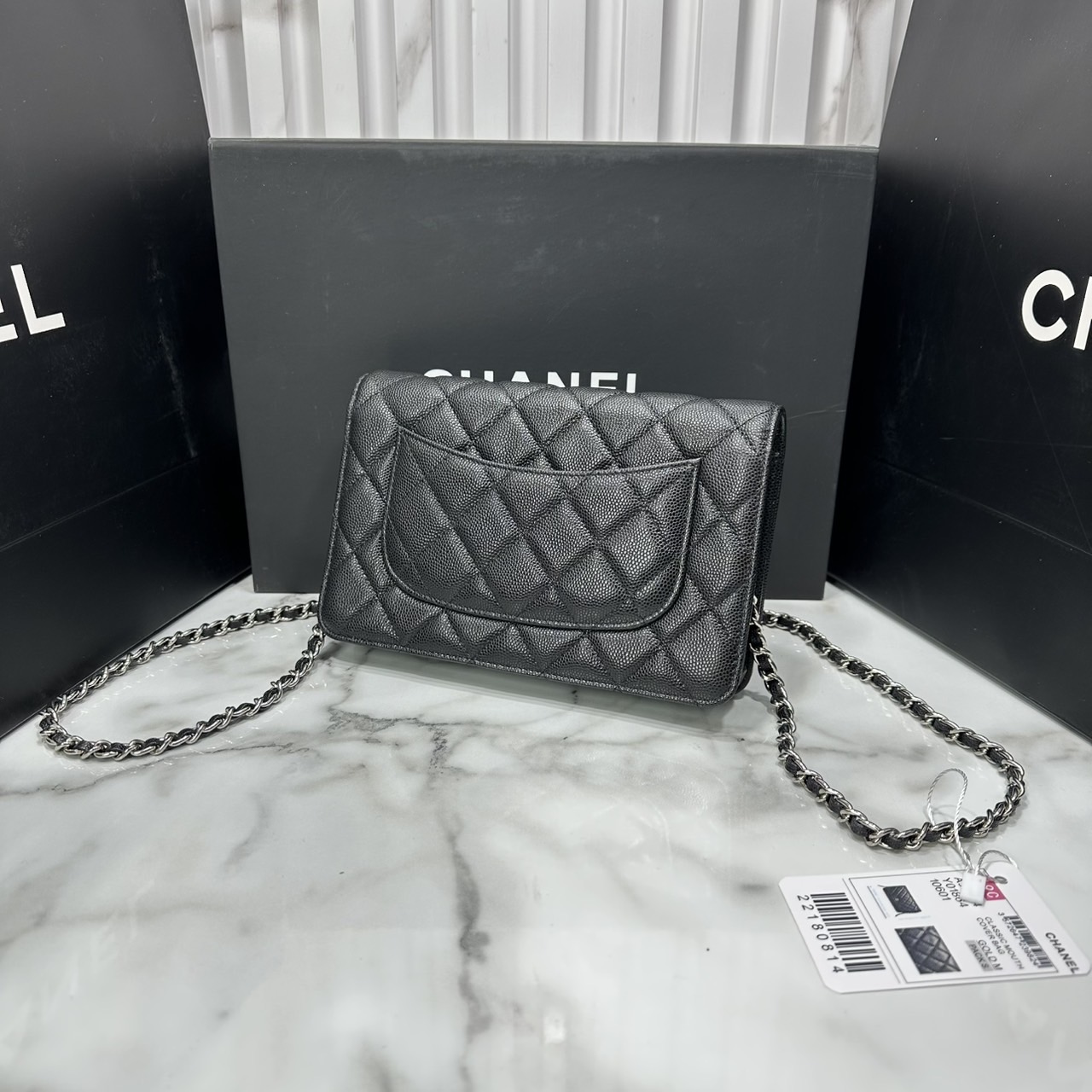 ORI หนังแท้ | CHANEL Woc Wallet on Chain 18cm กระเป๋าสะพายทรงวอคดีไซน์แบ่งช่องด้านในเป็นกระเป๋าสตางค์ รุ่นยอดนิยม หรูหราระดับตำนาน สวยงามเหนือกาลเวลา