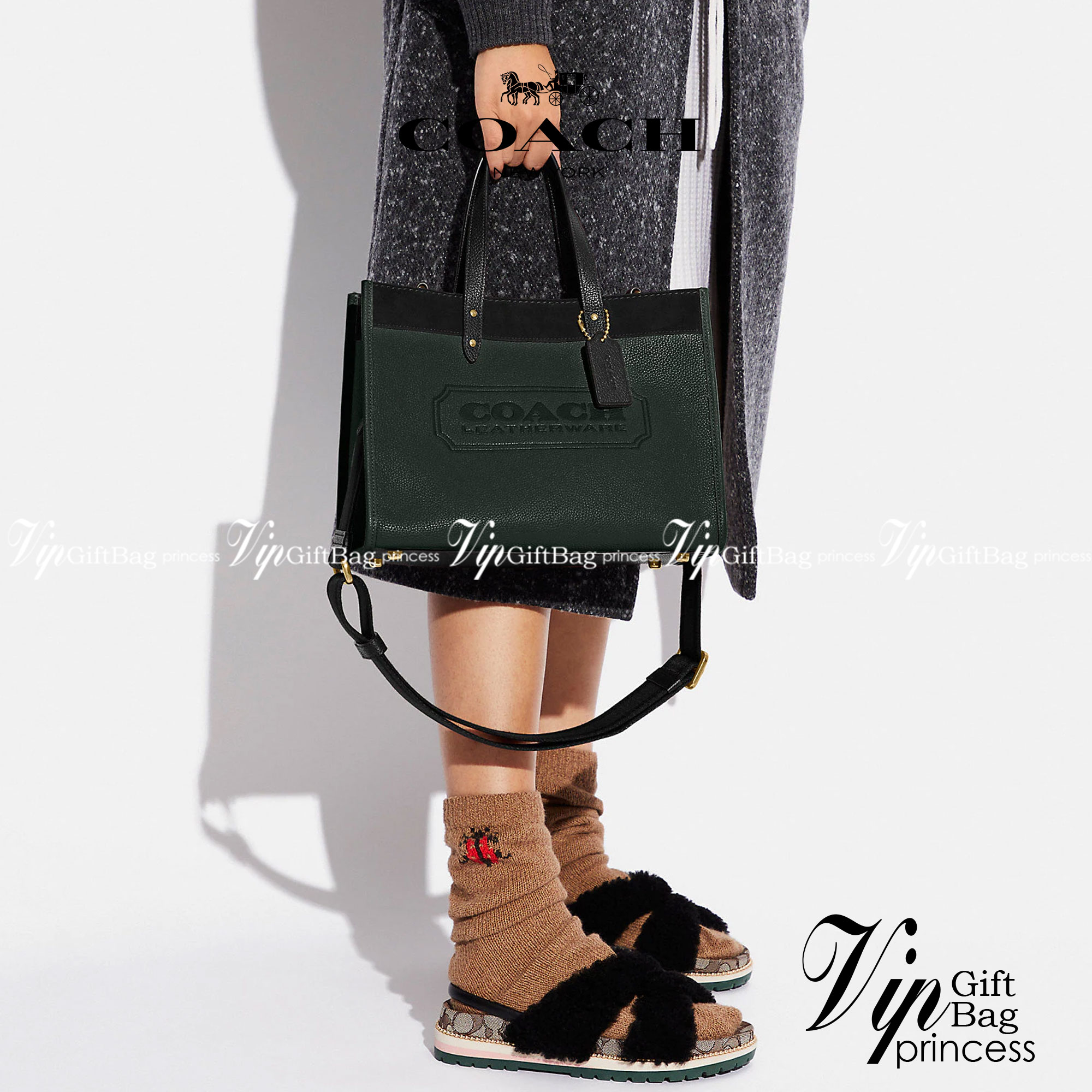COACH Field Tote 30 In Colorblock With Coach Badge พร้อมส่งที่ไทย เขียวเหนี่ยวทรัพย์มาแล้วค่าา งานสวยหรูดูแพงมากกก สีสวยมาก จะถือหรือสะพายข้างก็ได้ หลากหลายสไตล์ค่ะ