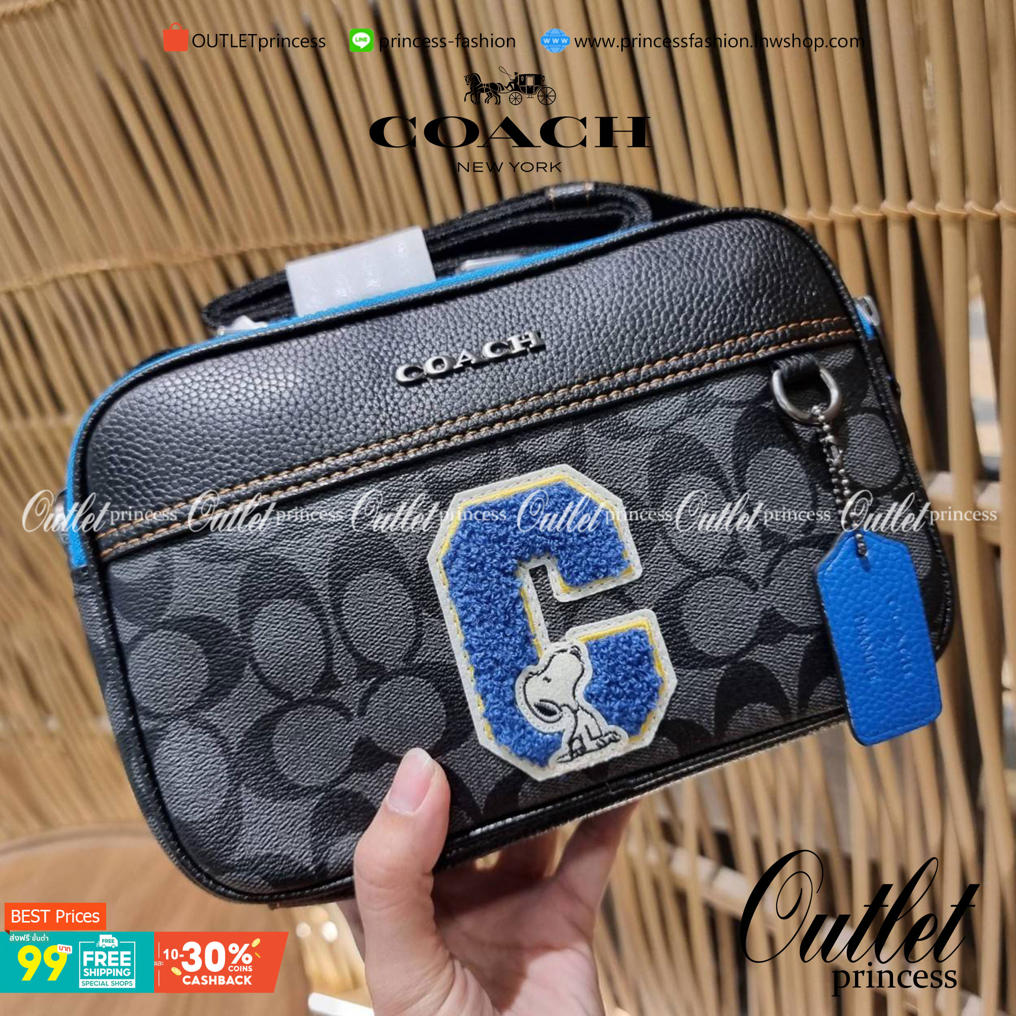 COACH C4027 COACH x PEANUTS GRAHAM CROSSBODY IN SIGNATURE CANVAS WITH SNOOPY จัดให้อีกไอเท็มจ้า สำหรับสาวกสนูปพีโดยเฉพาะ กระเป๋าครอสบอดี้ทรงยอดฮิต รุ่นนี้สามารถใช้ยูนิเซ็กส์ได้เลย สาวๆหนุ่มๆได้หมดไม่เกี่ยง!! รูปทรงดีไซน์คลาสสิค โดดเด่นด้วยตัว C ตกแต่งตัวใ