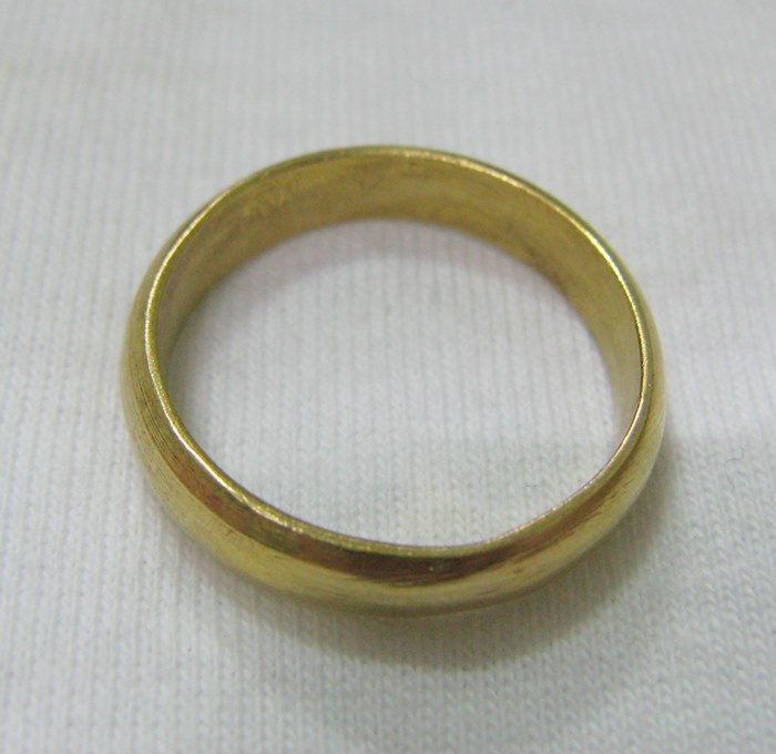 แหวนเกลี้ยงทองเหลืองเบอร์9ค่ะ