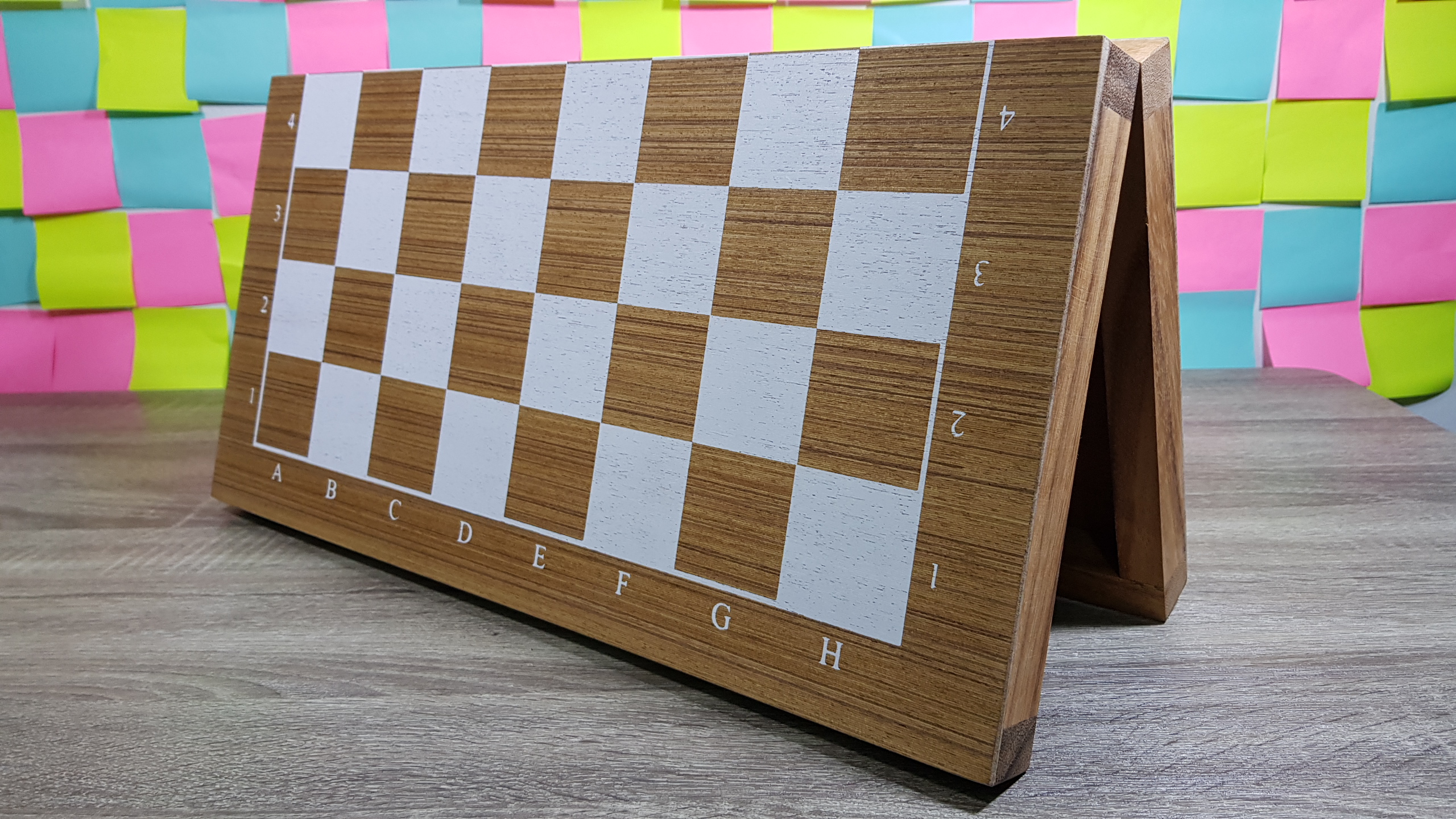 กระดานหมากรุกสากลไม้พับได้ช่อง 5x5 Cm.