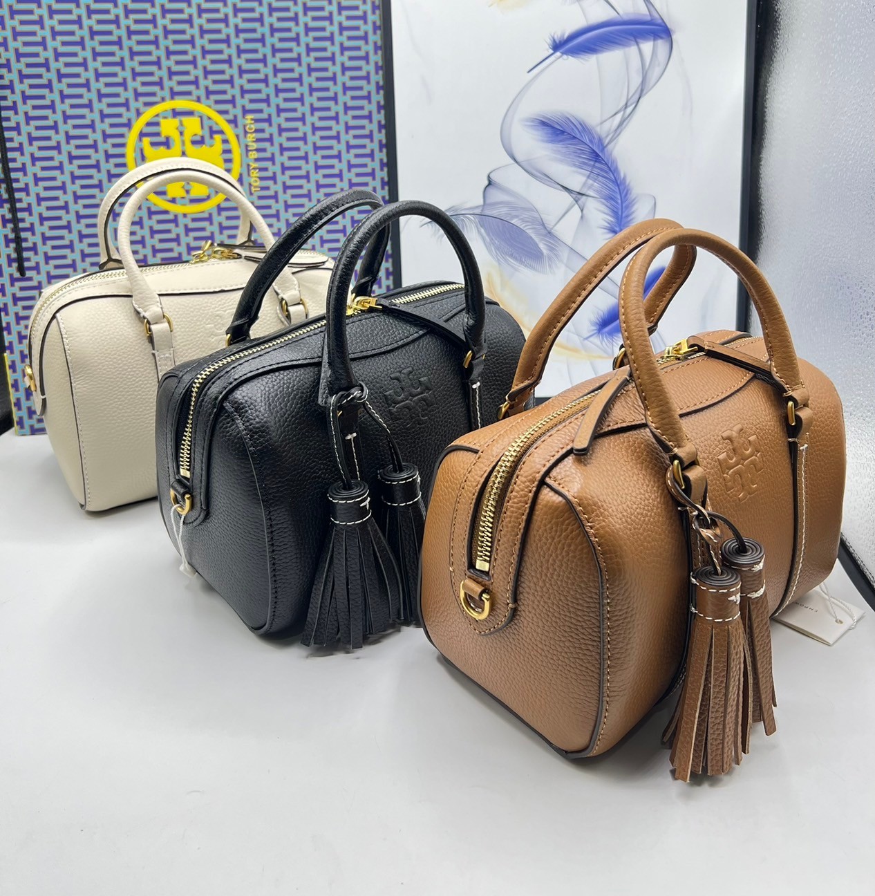 Tory Burch Thea Mini Web Satchel Crossbody Bag / Tory keepall พร้อมส่ง กระเป๋าสะพายทรงหมอนขนาดกลางกำลังน่ารัก เกรดท็อปออริจินอล