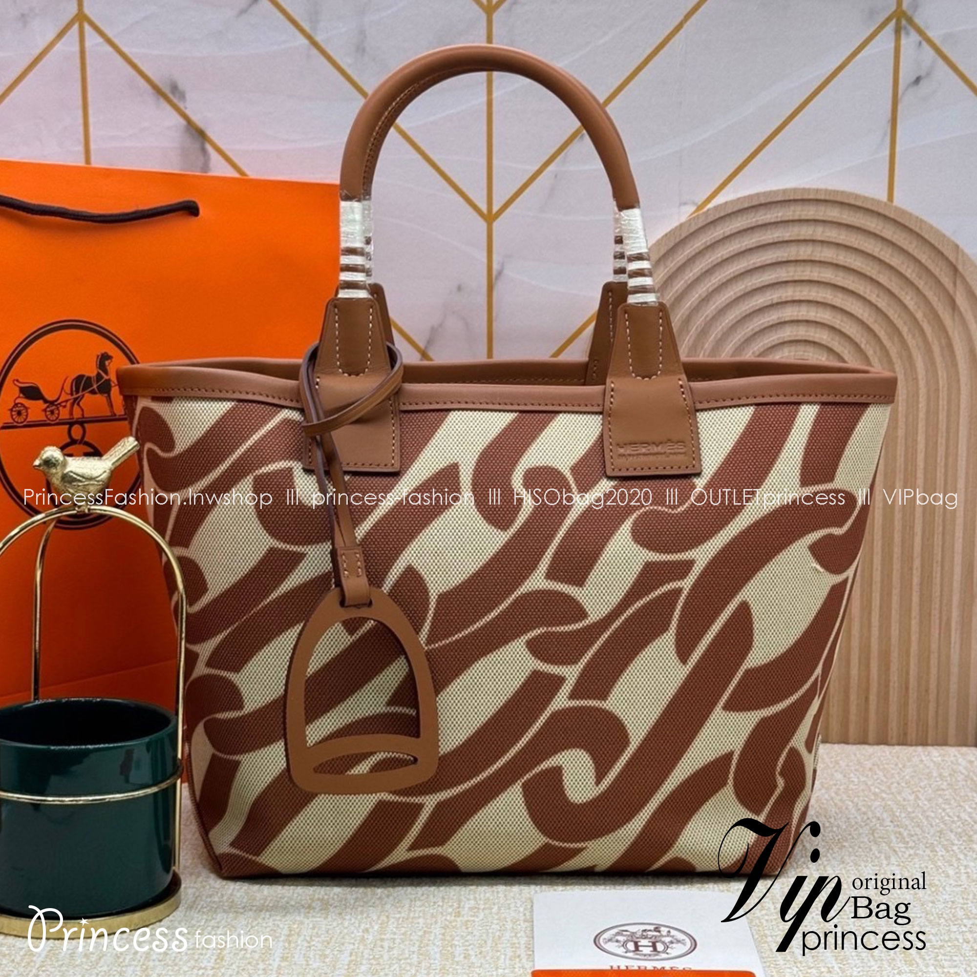 HERMES Steeple Tote Bag / H Steeple canvas tote bag 30cm กระเป๋าทรงโท้ทแคนวาสอย่างดี พิมพ์ลายคมชัด ลายใหม่สวยหรู เกรดออริ สลับแท้