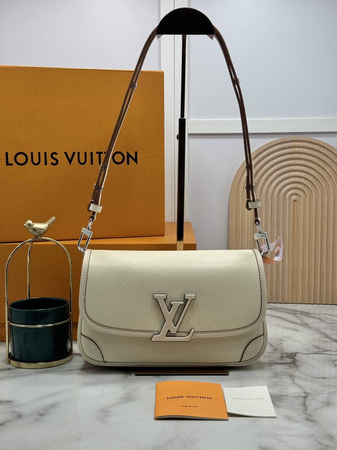 เกรดเทพ Top ORI | LV Buci bag Epi leather grain pattern / lvdiane กระเป๋าสะพายหนังแท้ลายเกรน เกรดดีสุด 🤍 เกรดเทพออริจินอล เทียบแท้ 1:1 ใช้งานได้ทั่วโลก