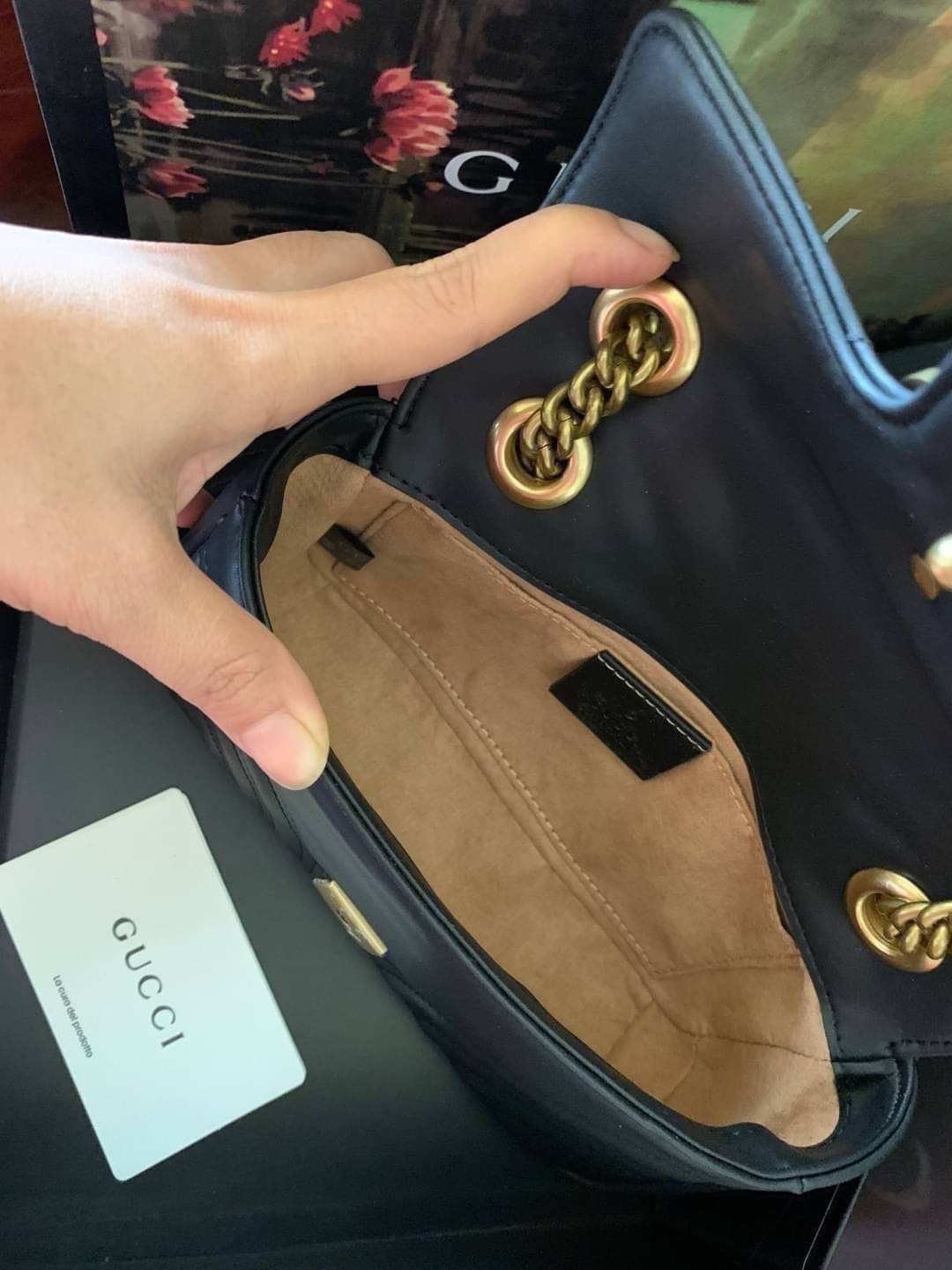VIP 】หนังแท้ GUCCI GG Marmont matelassé mini bag 22CM พร้อมส่งที่ไทย ขนาดมินิขายดีที่สุดค่า ใบจริงสวยมากๆ สาวๆที่ได้ไป รับรองไม่ผิดหวังแน่นอน สินค้ามีมาพร้อมส่ง แนะนำห้ามพลาด ก่อนหมดจ้าา!