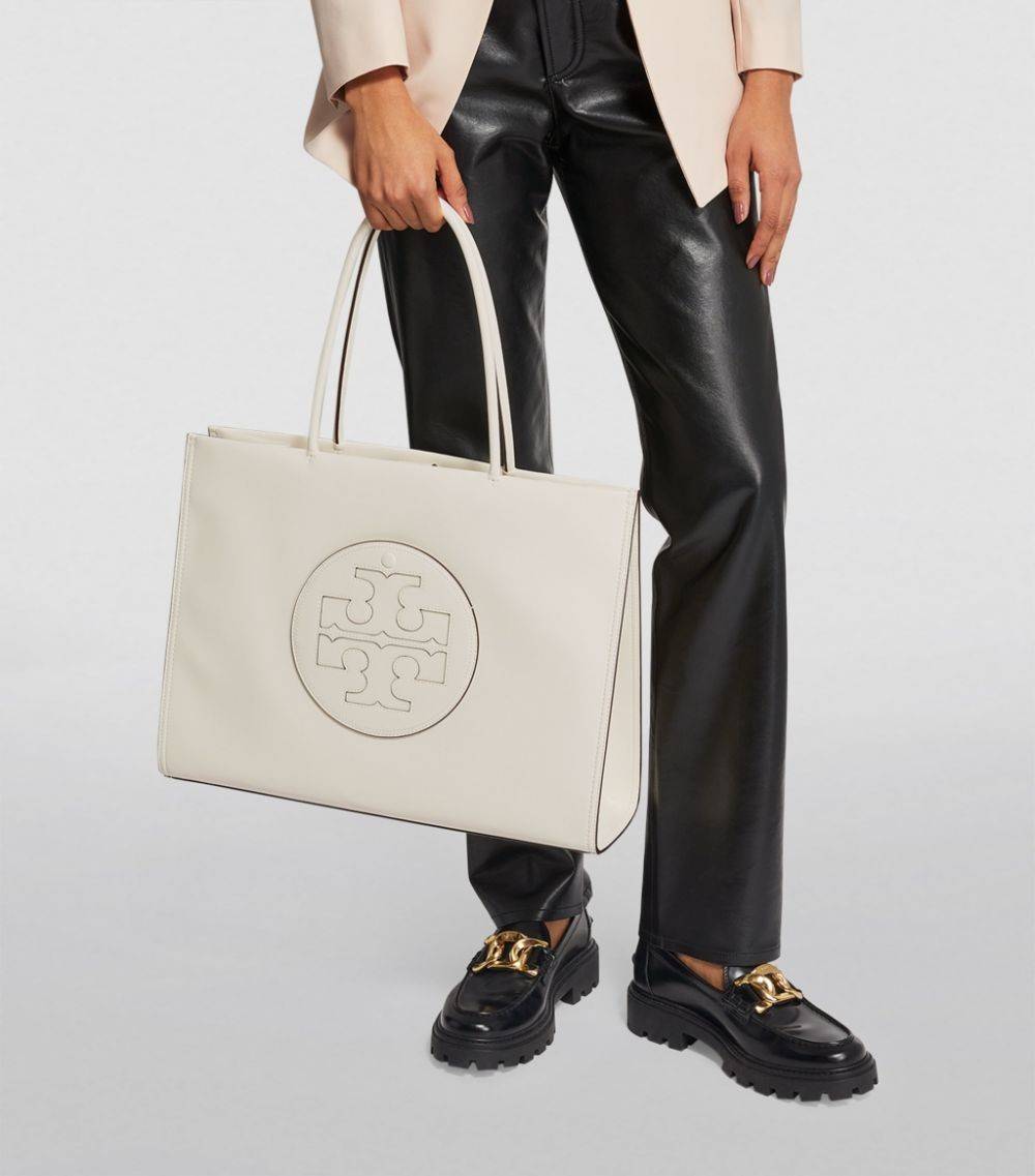 TORY BURCH ECO ELLA TOTE BAG / TORY TOTE BAG พร้อมส่ง 3 สี กระเป๋าสะพายทรงโท้ท ขนาดกำลังสวย จุของได้เต็มที่ รูปทรงคลาสสิคชวนใช้ โดดเด่นด้วย patch โลโก้ คอลเลคชั่นน้องใหม่ ส่งมาให้สาวๆได้ใจฟูอีกหนึ่งไอเท็ม