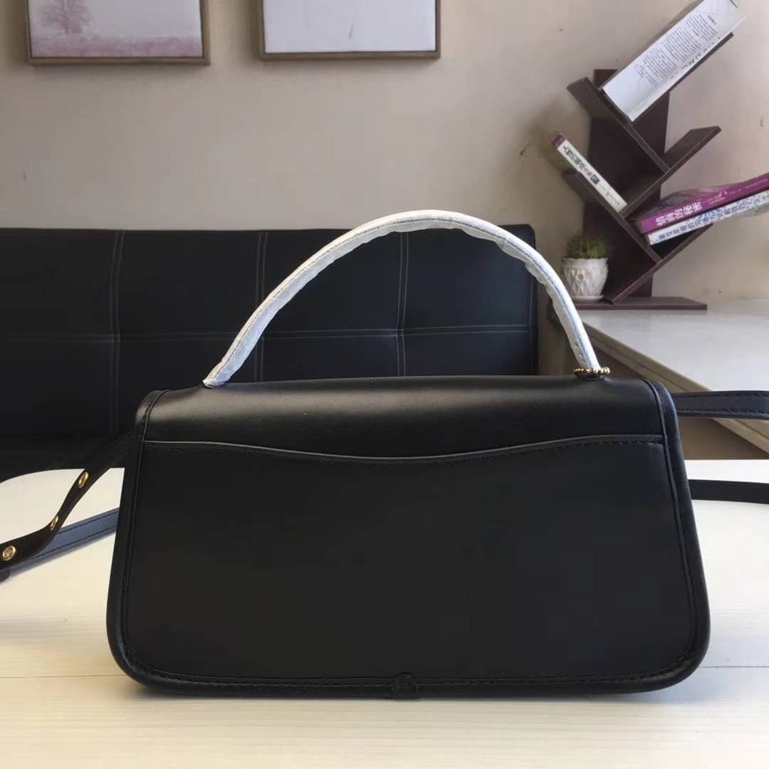 OUTTLET 】Auth Coach 1941 Turnlock Clutch Crossbody Bag พร้อมส่งที่ไทย