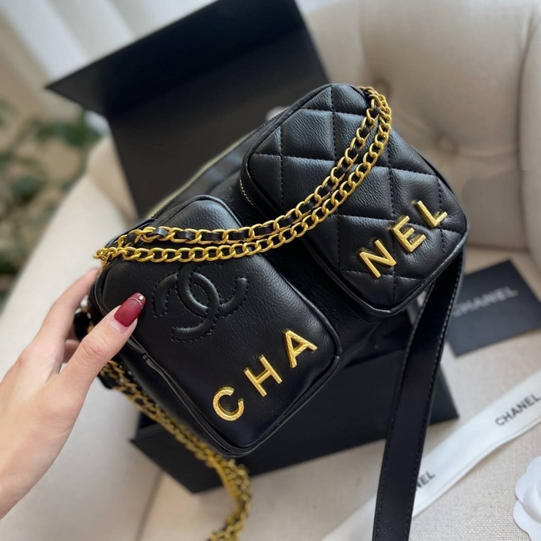 CHANEL vip for lady crossbody & shoulder bag Size : 9”