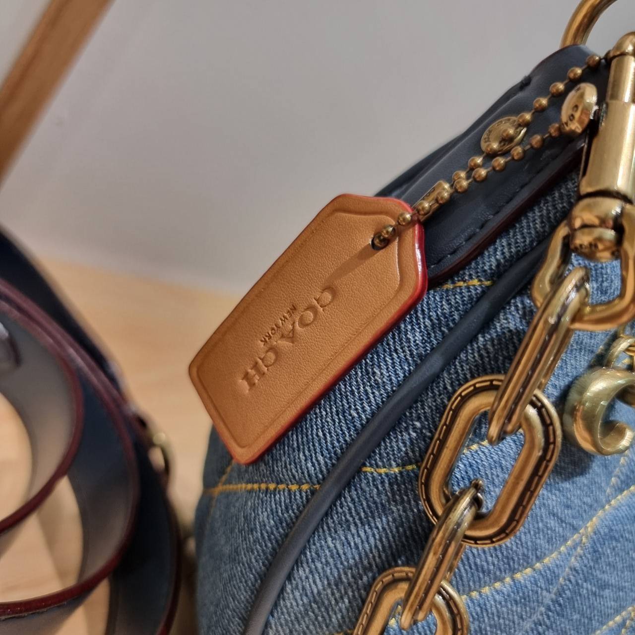 พร้อมส่ง 4 สี COACH CP148 MIRA SHOULDER BAG WITH PILLOW QUILTING กระเป๋าสะพายดีไซน์สวย 🧡 เกรดท็อปออริจินอล 1:1 สลับแท้ เกรดดีสุด ใช้งานต่างประเทศได้