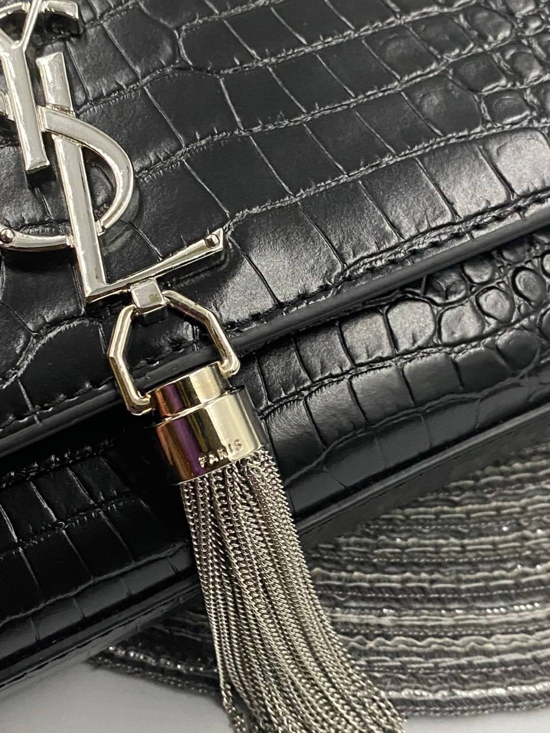 VIP 】หนังแท้ YSL Saint Laurent Kate Tassel Bag in Black Crocodile-Embossed Leather with Chain