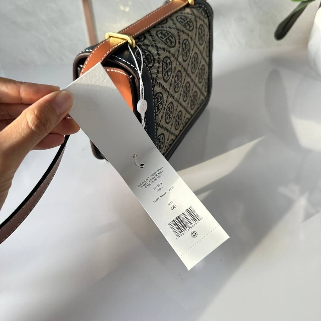 TORY BURCH Eleanor T Monogram Small Convertible Shoulder Bag / Tory Burch Eleanor Classic Jacquard Bag กระเป๋าสะพายดีเทลขอบประณีต