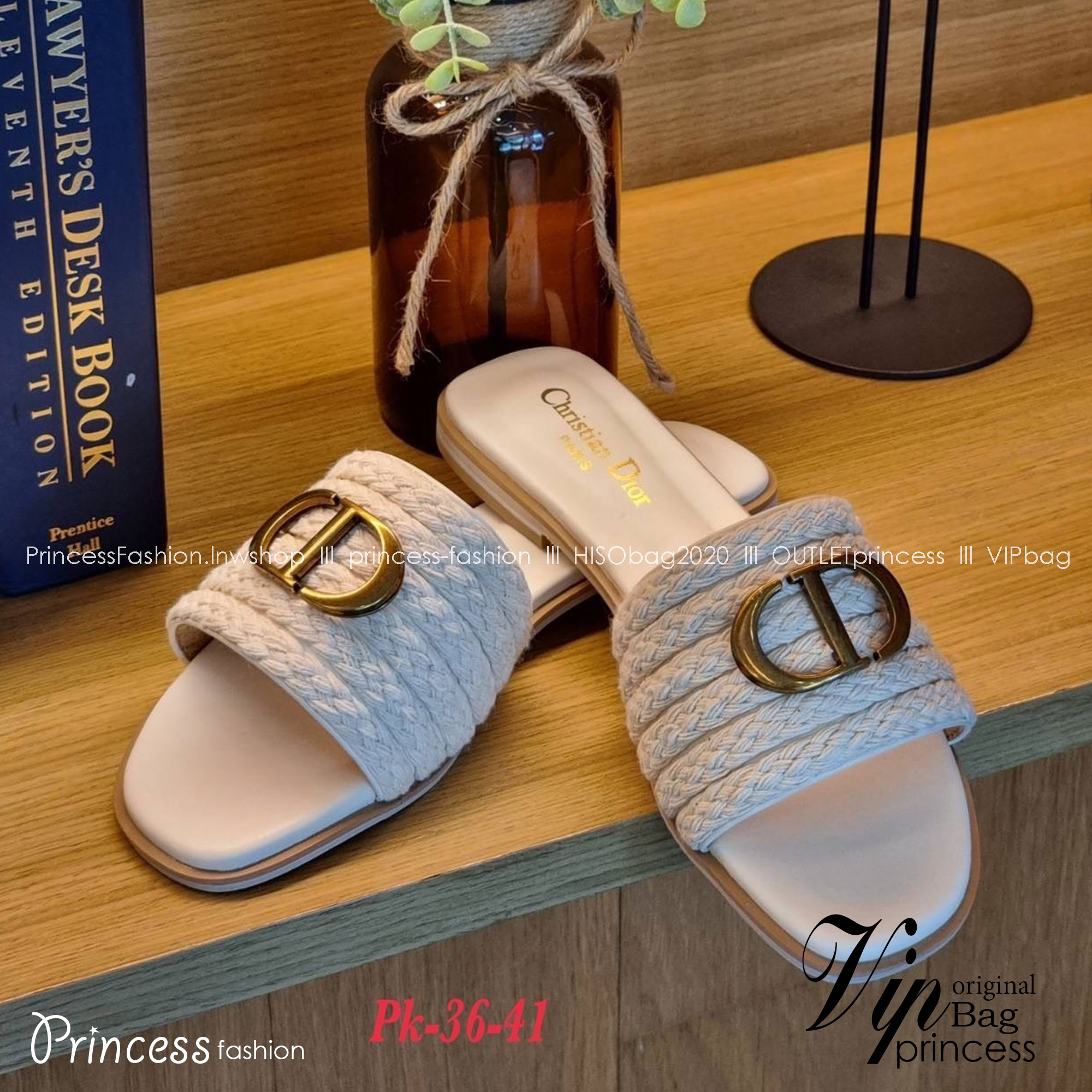 Dior Sandals รองเท้าแตะดิออ รองเท้าส้นเตี้ย งานคัดเกรดคุณภาพทอละเอียด ปั้มแบรนด์ พื้นยางกันลื่นอย่างดี