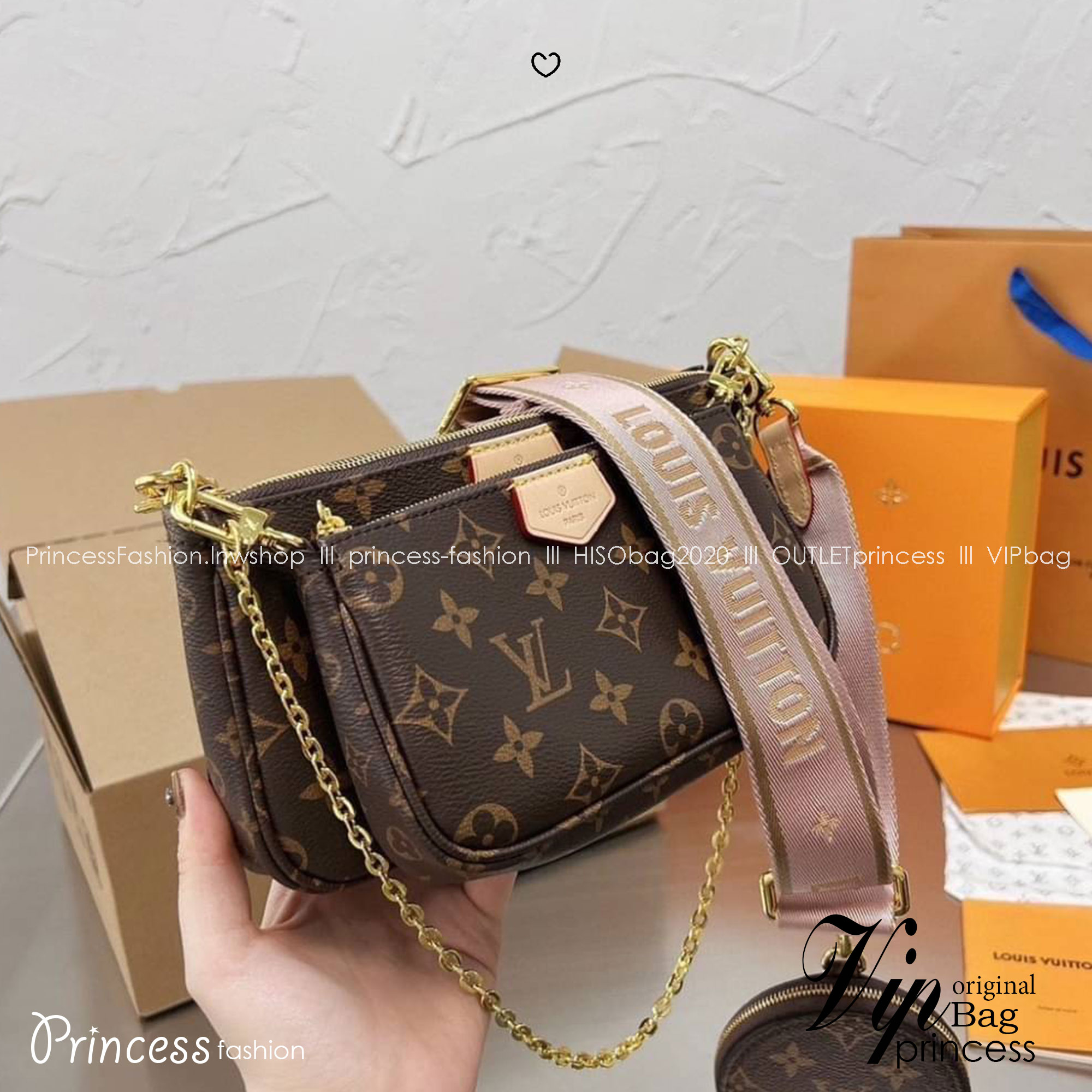 LV Multi Pochette Accessories Bag 3in1 กระเป๋าสะพายมัลติฟังก์ชั่น รุ่นยอดนิยม ซื้อ 1 ได้ถึง 3 ครีเอทการสะพายได้หลากหลายแบบตามใจ ถอดแยกชิ้นได้ดีงาม ดีไซน์คลาสสิควินเทจ มาพร้อมสายคล้องโซ่ และสายสะพายเป็นไอเท็มที่เหมาะในทุกโอกาส สะพายปรับลุคได้หลายสไตล์ รับร