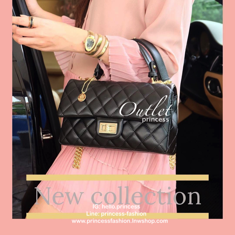 รุ่นขายดี คอลเลคชั่นใหม่ อะไหล่สี LightlyGold สวยมาก KEEP รุ่น Coco chain handbag ✨กระเป๋าทรงหรูวัสดุทำจากหนังตัวใหม่ ไมโครไฟเบอร์ สวย ทน หนัง นิ่ม ฟู ตึง สวยอยู่ทรงตามแบบฉบับของแบรนด์ รุ่นใหม่ตัวนี้ปักลายตารางสวยหรู การเย็บประณีตทุกตาราง