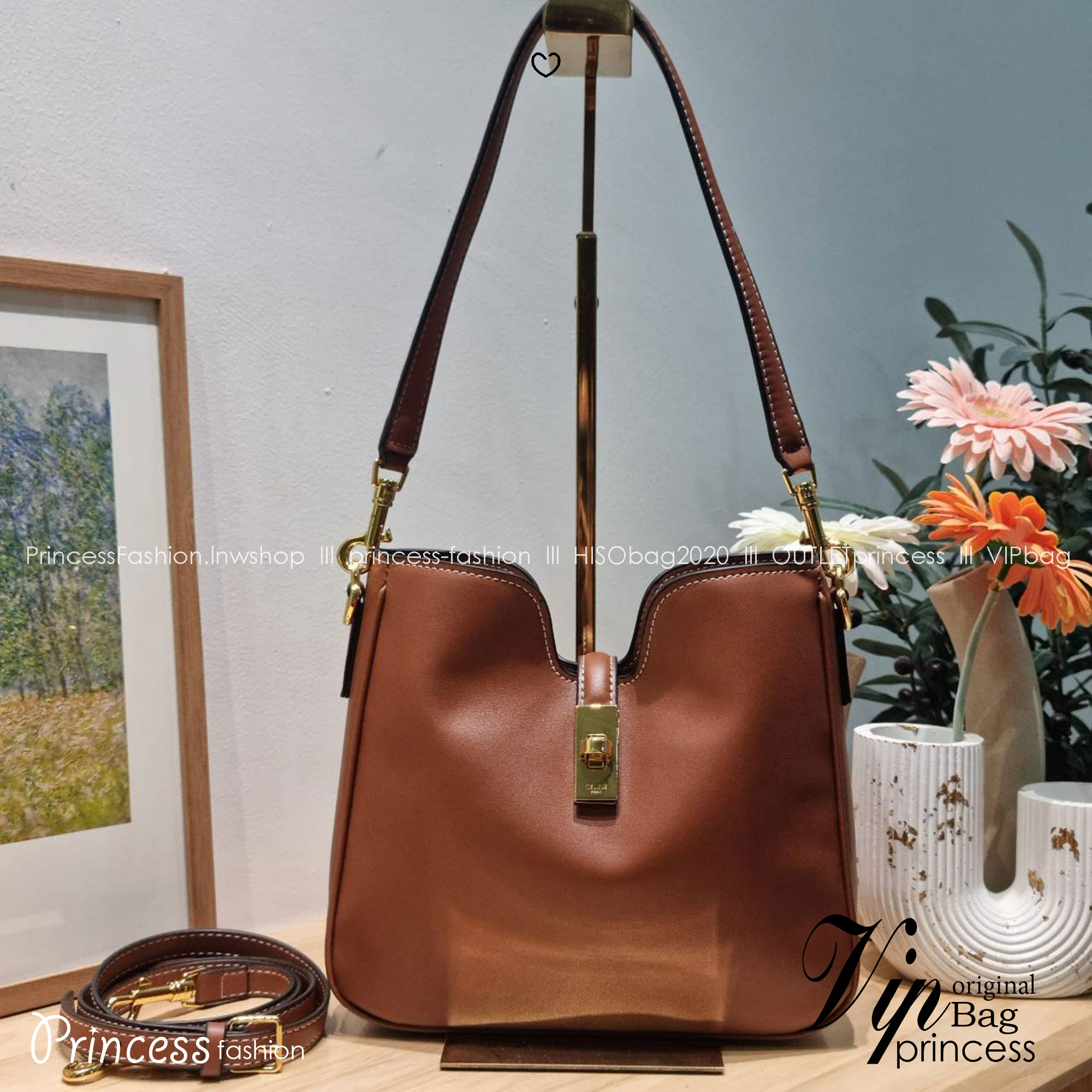 CELINE small camille soft bag มาแรงมาก! กับกระเป๋าที่ตัวแม่ใช้กันเยอะสุดๆ แม่ชมเอย อินฟลูดังๆมีใช้กันครบ ด้วยรูปทรงยอดนิยม