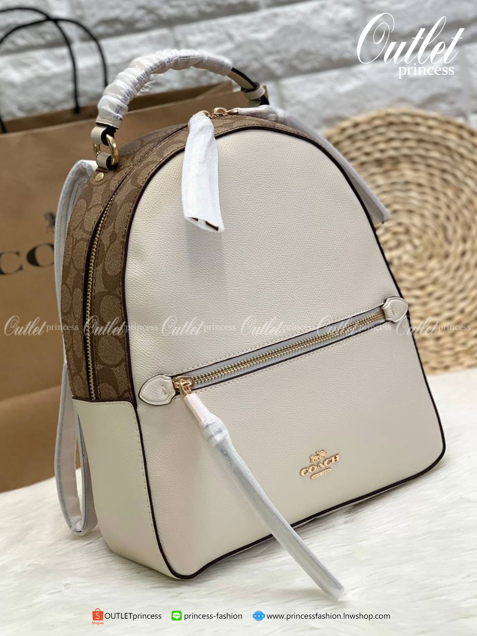 COACH Jordyn Backpack With Signature Canvas ((76622))