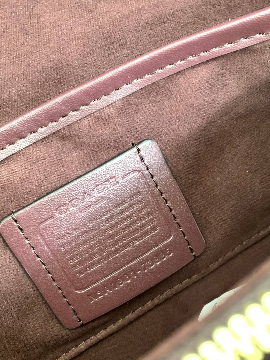 COACH TABBY SHOULDER BAG 26 ((73995)) พร้อมส่งที่ไทยอีกครั้งค่ะ ห้ามพลาด ✔️กระเป๋าหิ้ว//คล้องไหล่//สะพายข้างได้ สุดคุ้ม! หนังแท้อย่างดี ลายหนังสวยนิ่มมือมากค่ะ