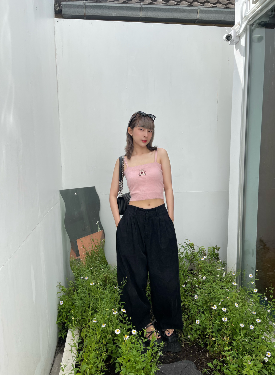 พร้อมส่ง - Cat Knit Crop Top เสื้อครอปไหมพรมสีชมพูเบบี้พิงค์สุดคิวท์ (IN37633)