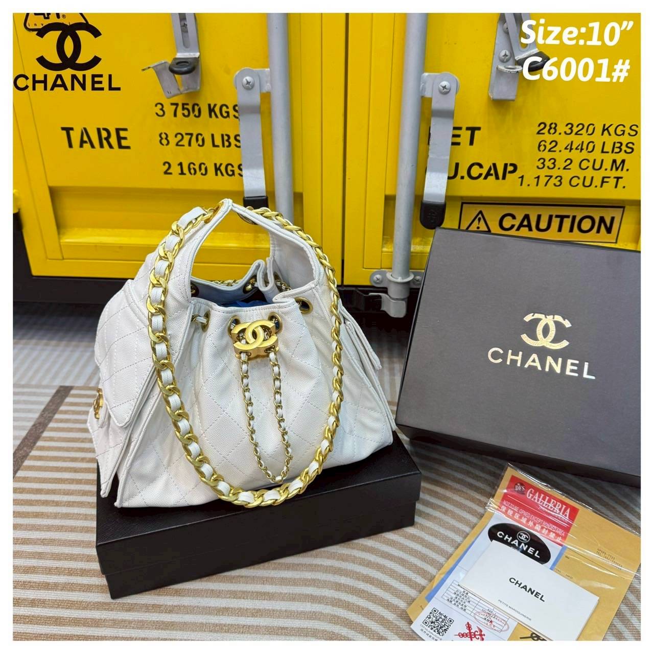 CHANEL 25 Small Handbag กระเป๋าสะพายทรงโฮโบ คอลใหม่ล่าสุด ต้อนรับฤดูกาล SPRING-SUMMER 2025 รูปทรงใช้งานได้จริง จุของได้ ถือเก๋ๆ เอวี่เดย์ลุค