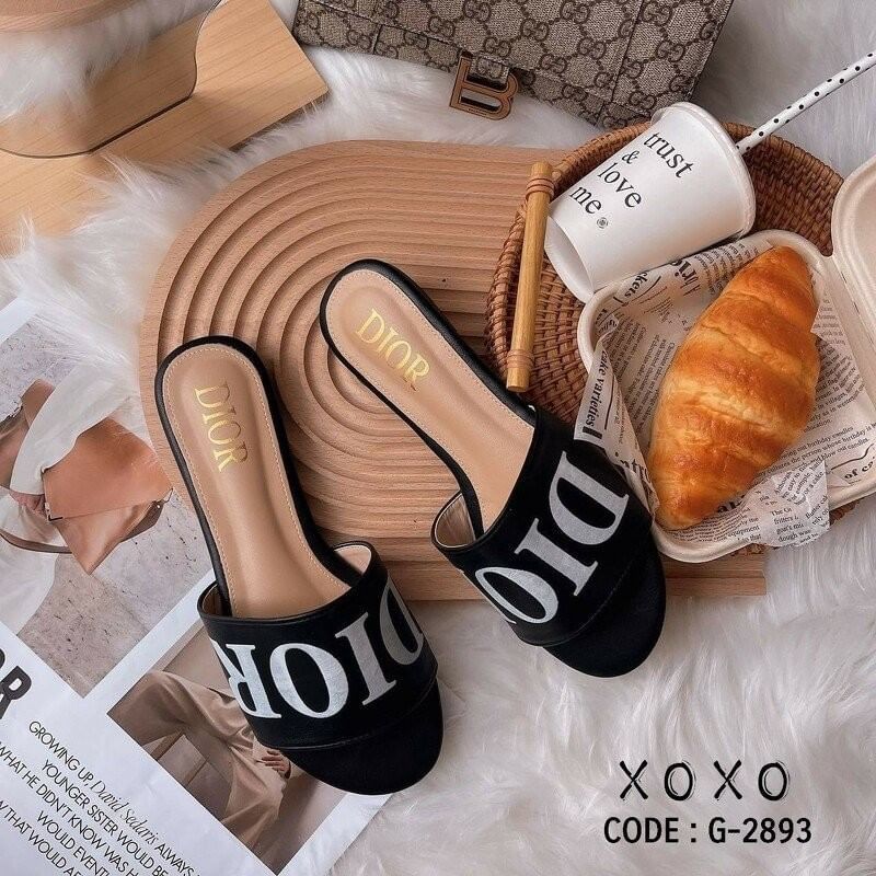 Dior รองเท้าแตะงาน สกรีน แบรนด์ เรียบ หรู แมทส์ชุดง่าย ย้ำหนักเบา วัสดุ หนัง PU