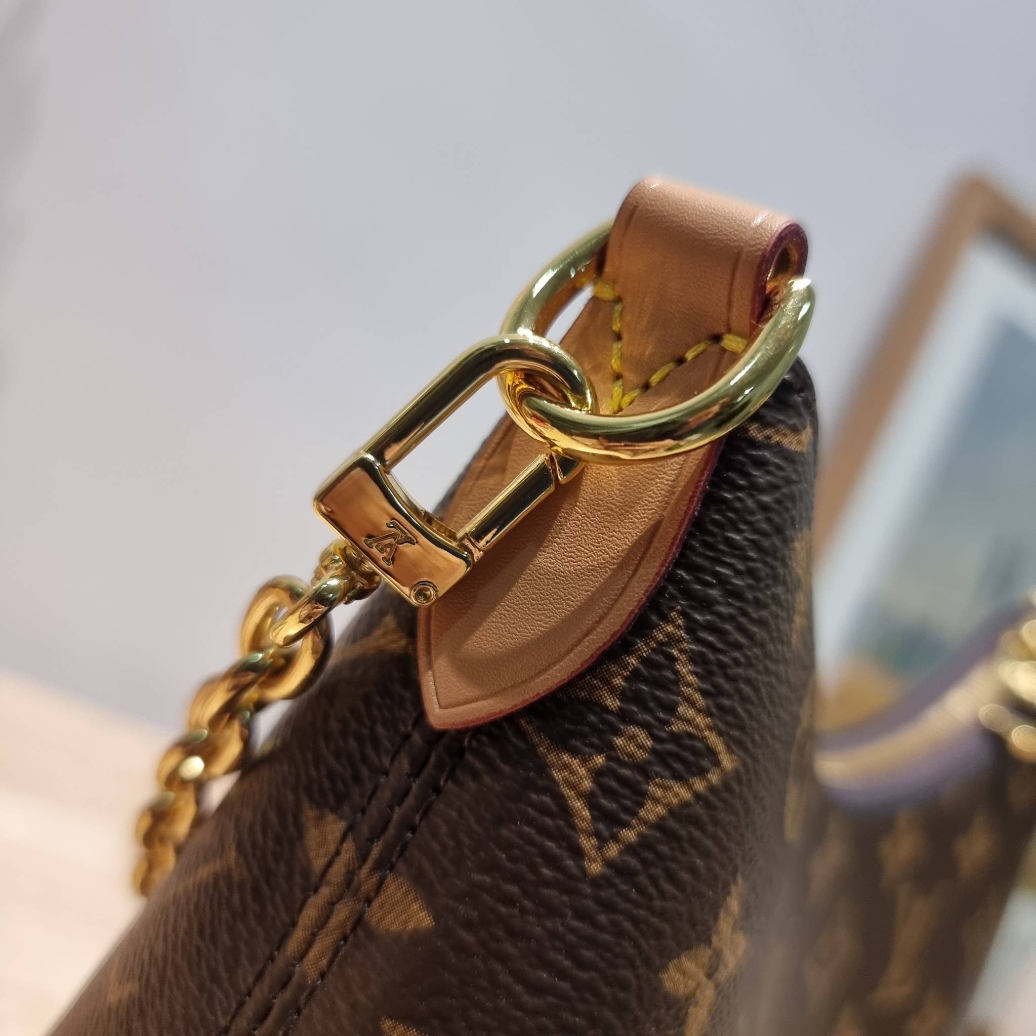 LV boulogne monogram bag กระเป๋าสะพาย ดีไซน์คลาสสิครุ่นสุดปัง ขนาดกำลังดี ใช้งานได้สะดวกคล่องตัว วัสดุหนังแคนวาสทนทาน