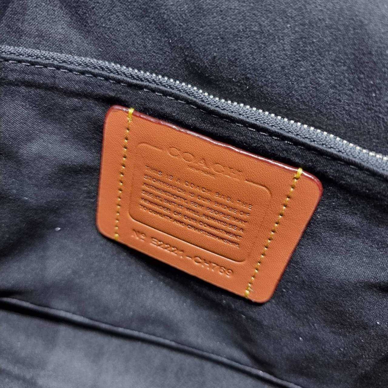 COACH Soft Tabby Messenger In Signature Canvas C8430 CH769 ไอเท็มที่หนุ่มๆต้องไม่พลาด กระเป๋าทรงแมสเซนเจอร์ใบใหญ่กำลังพอดี พร้อมด้วยสายสะพาย 2 เส้น