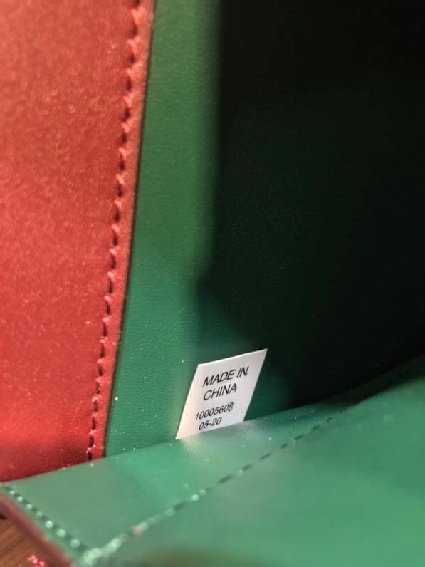 Tory Burch 75003 Eleanor Medium Convertible Shoulder Bag พร้อมส่งที่ไทย อีกรุ่นที่น่าครอบครองมากๆค่ะ กระเป๋าสะพายข้างและทบสายเป็นคล้องไหล่ได้ หนังแท้ชั้นดี ใช้ได้กับทุกๆโอกาส ห้ามพลาด ก่อนหมดนะคะ!!